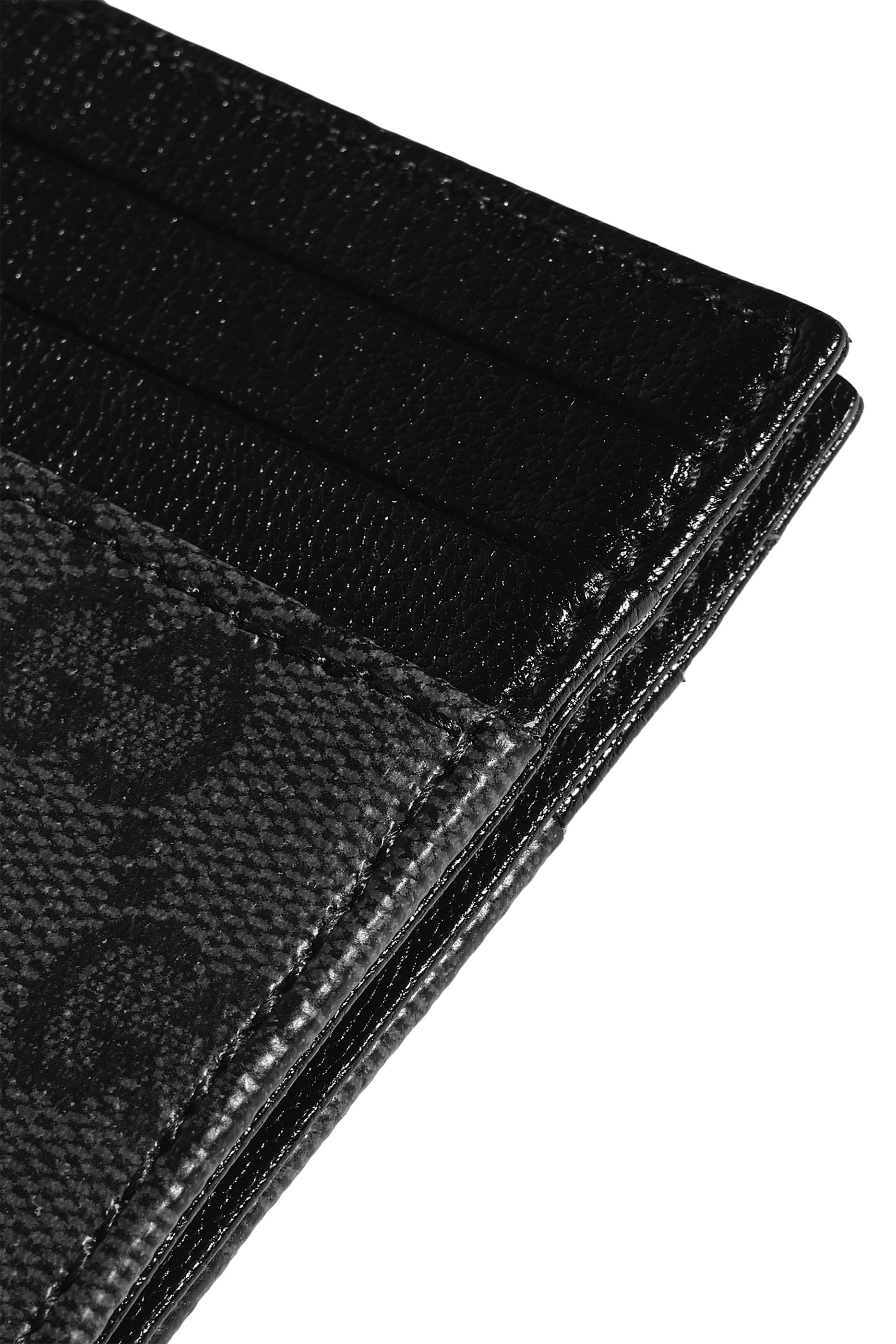 حافظة بطاقات بشعار الماركة