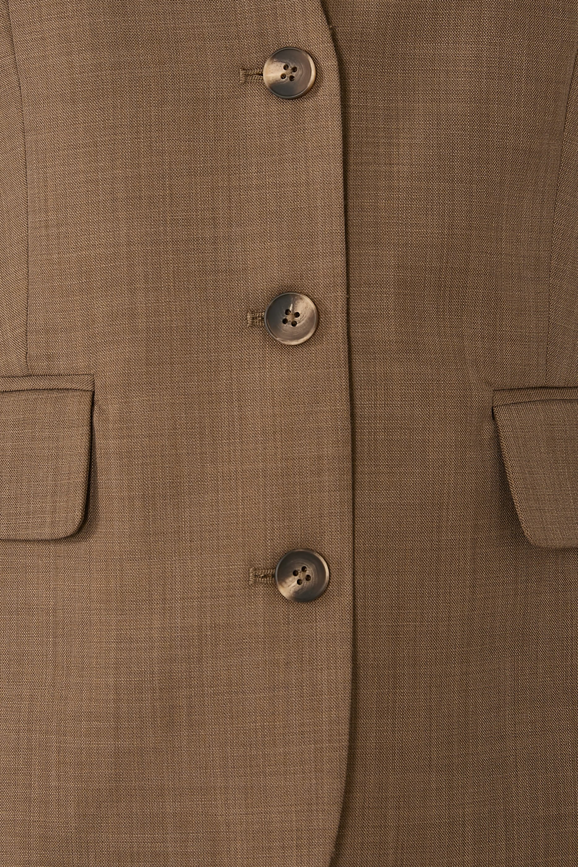 بليزر اشير بلا أكمام