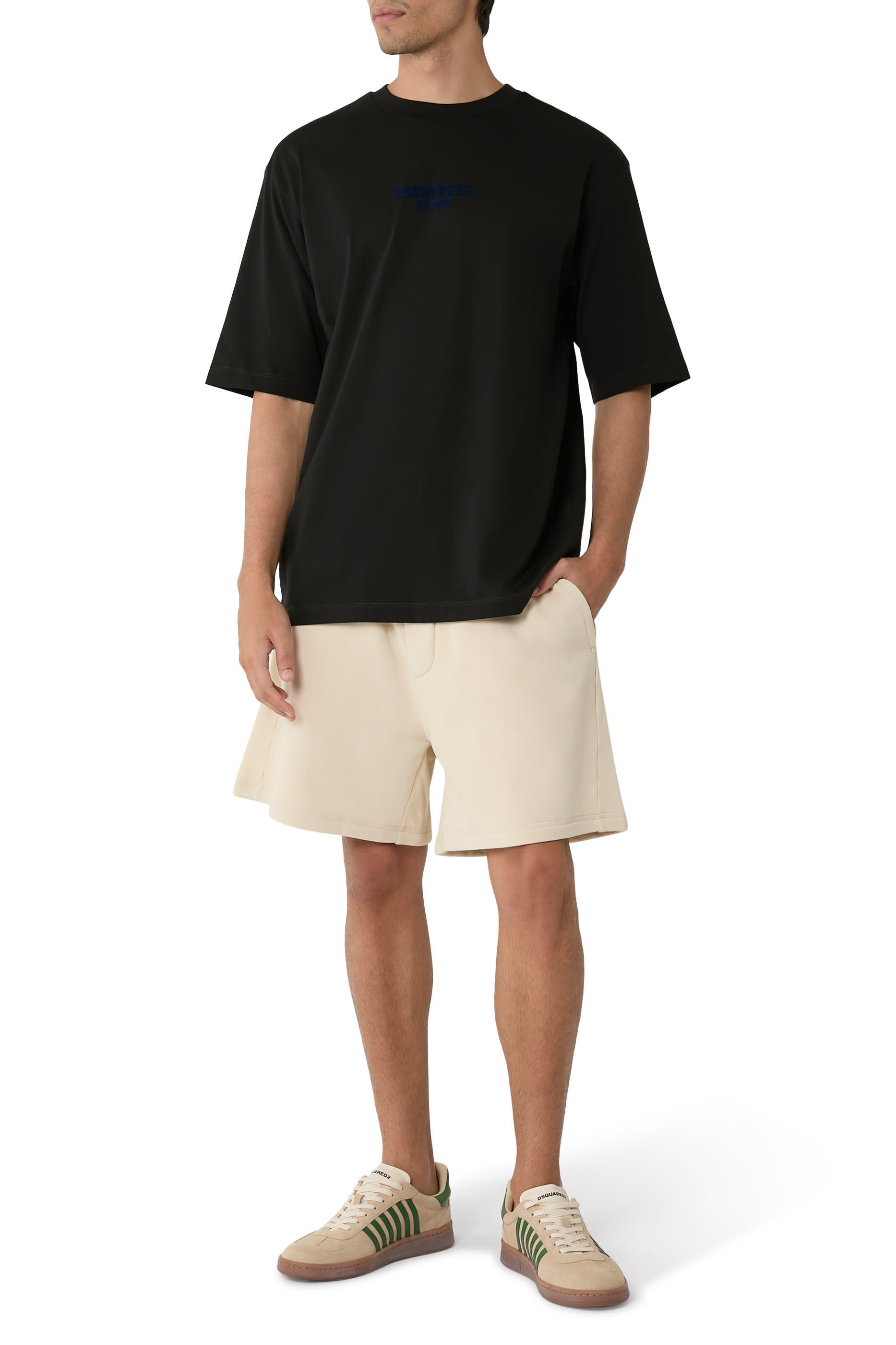 تيشيرت بقصة واسعة