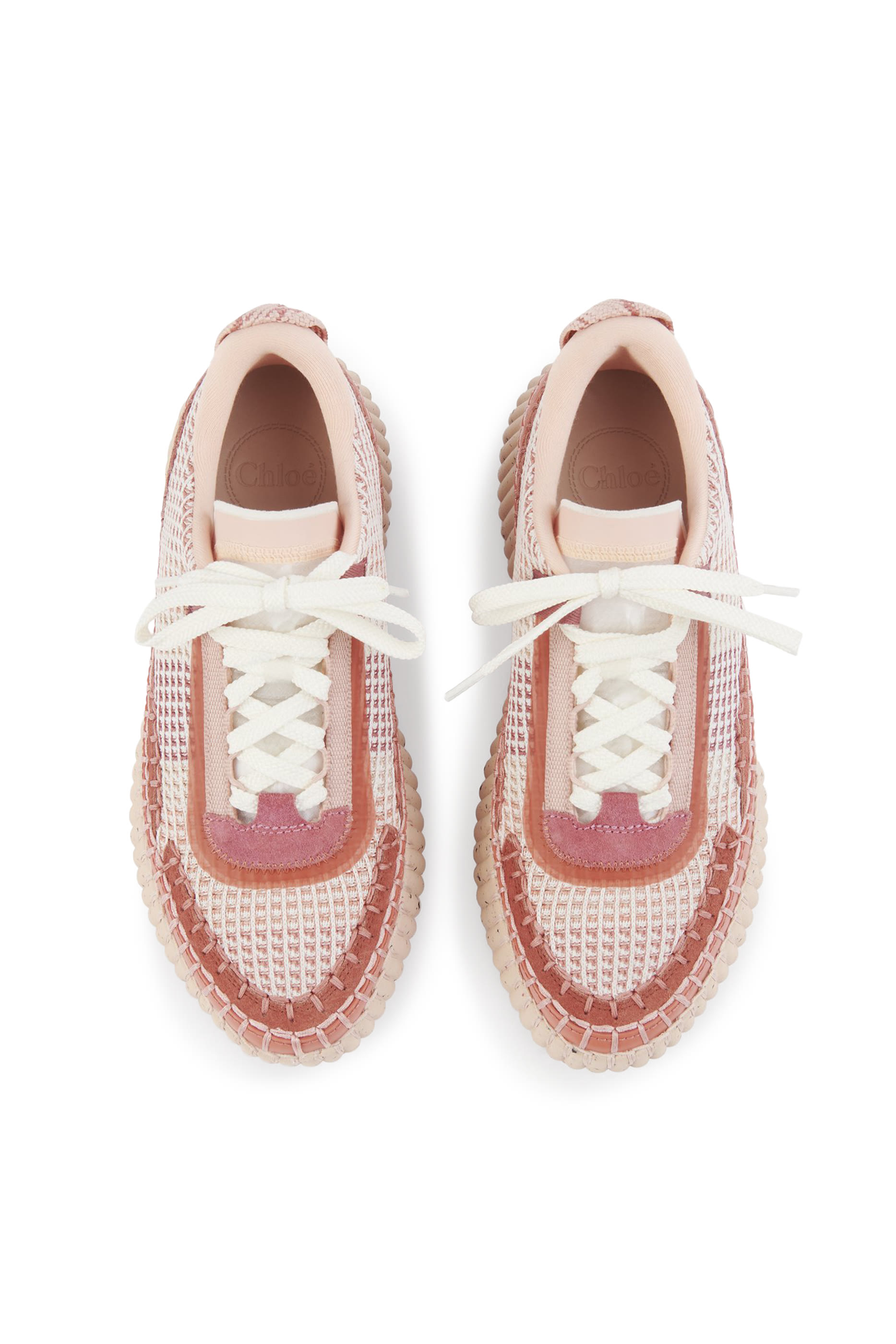 سنيكرز ناما