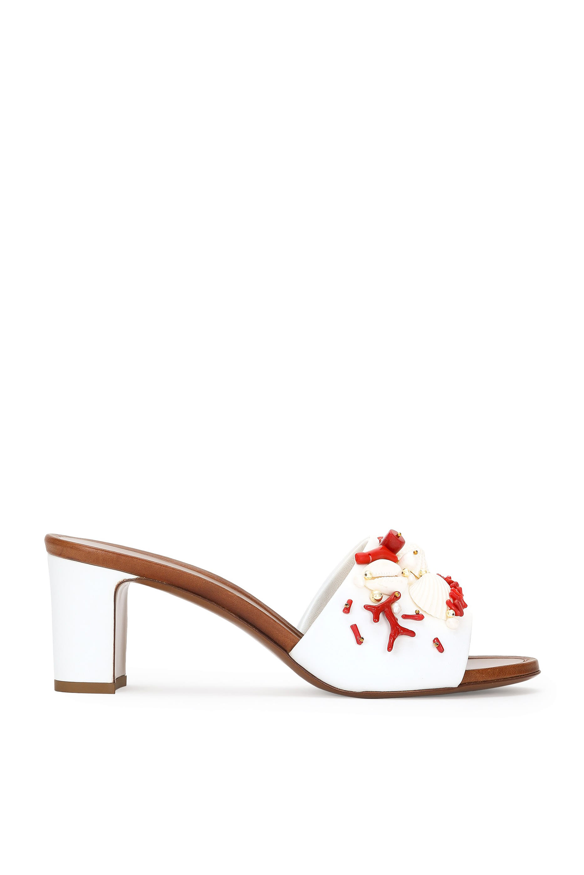 صندل بتطريز مرجاني جلد نابا