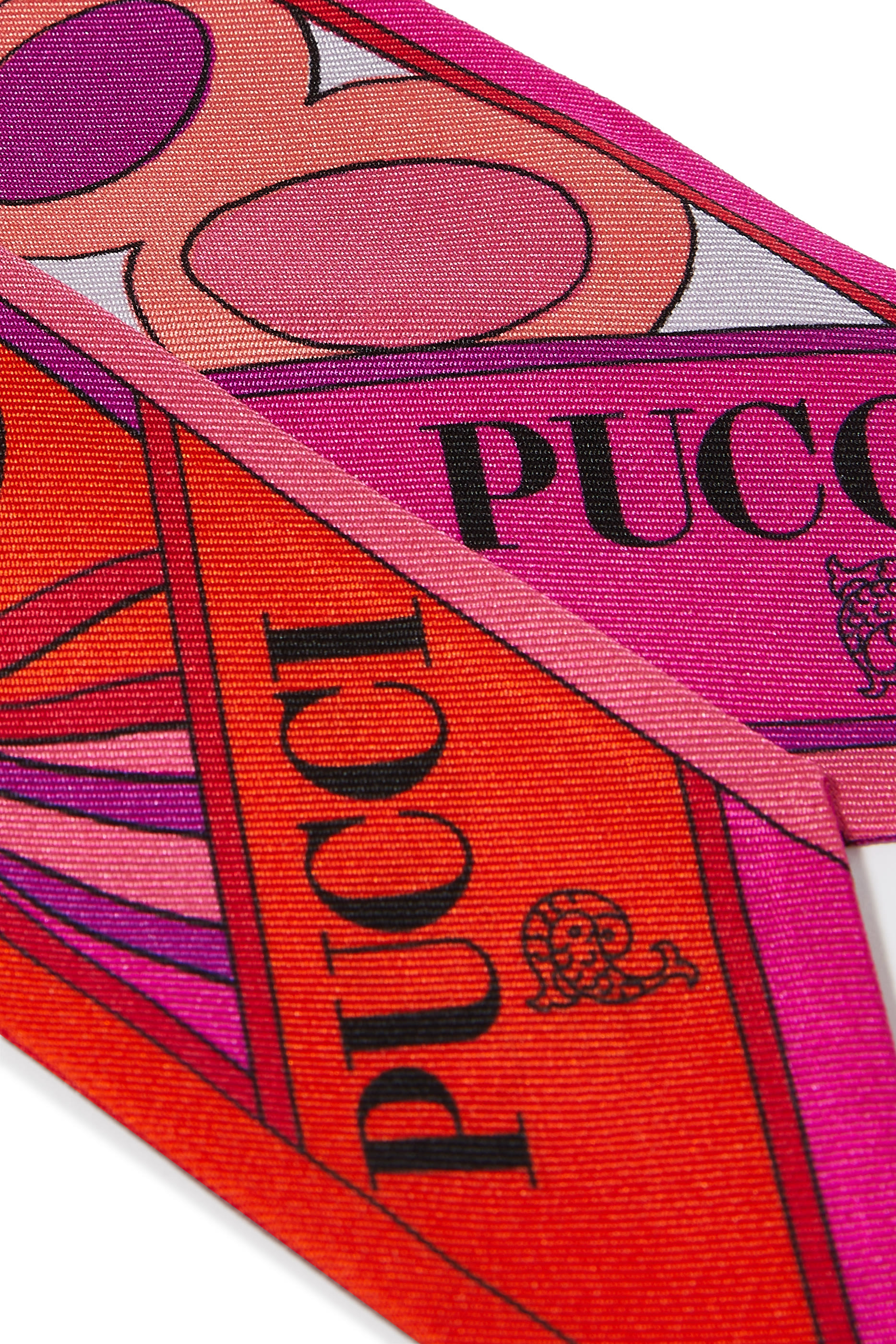 وشاح بطبعات حرير تويل