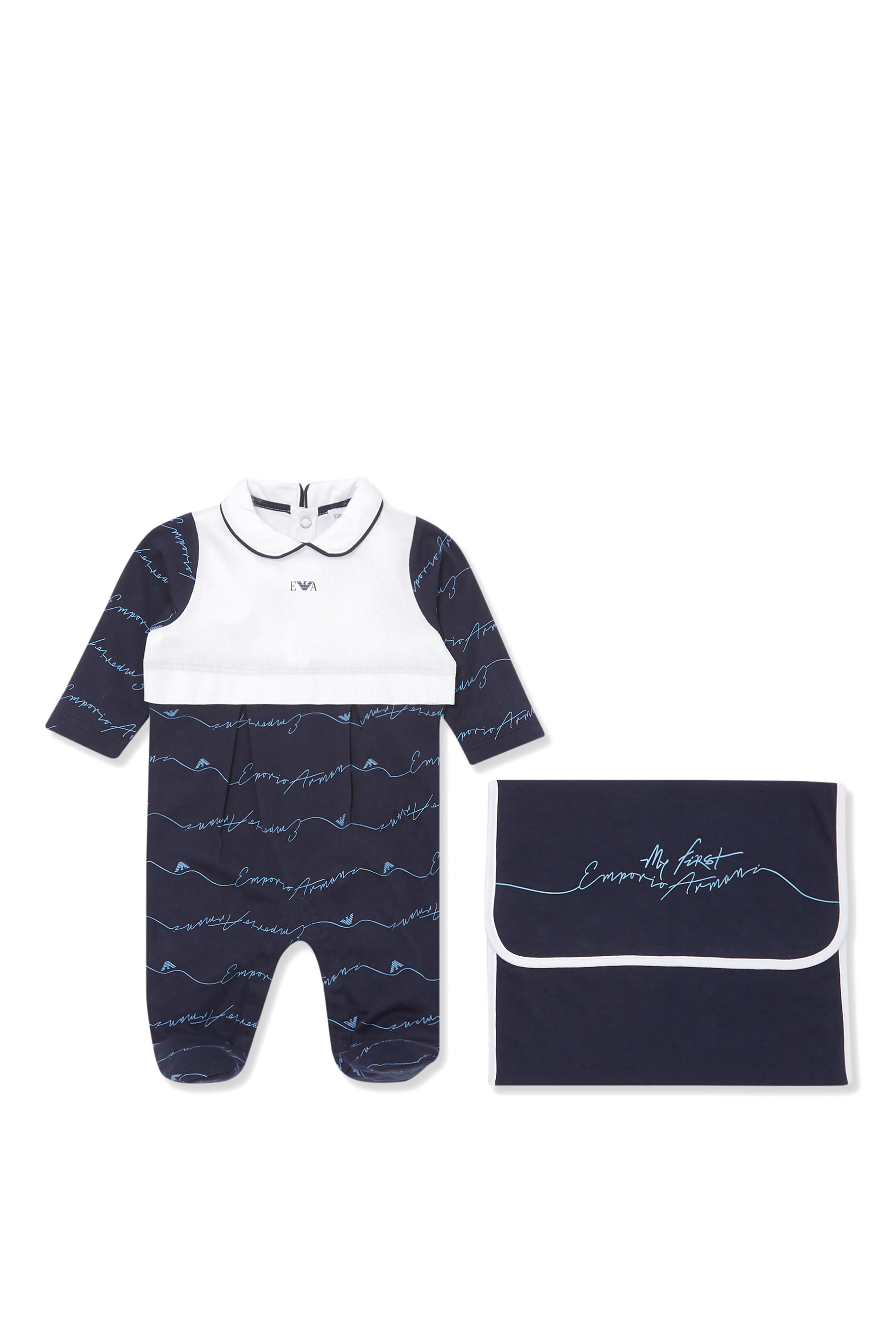 جمبسوت بتصميم فيست وعبارة My First Armani 