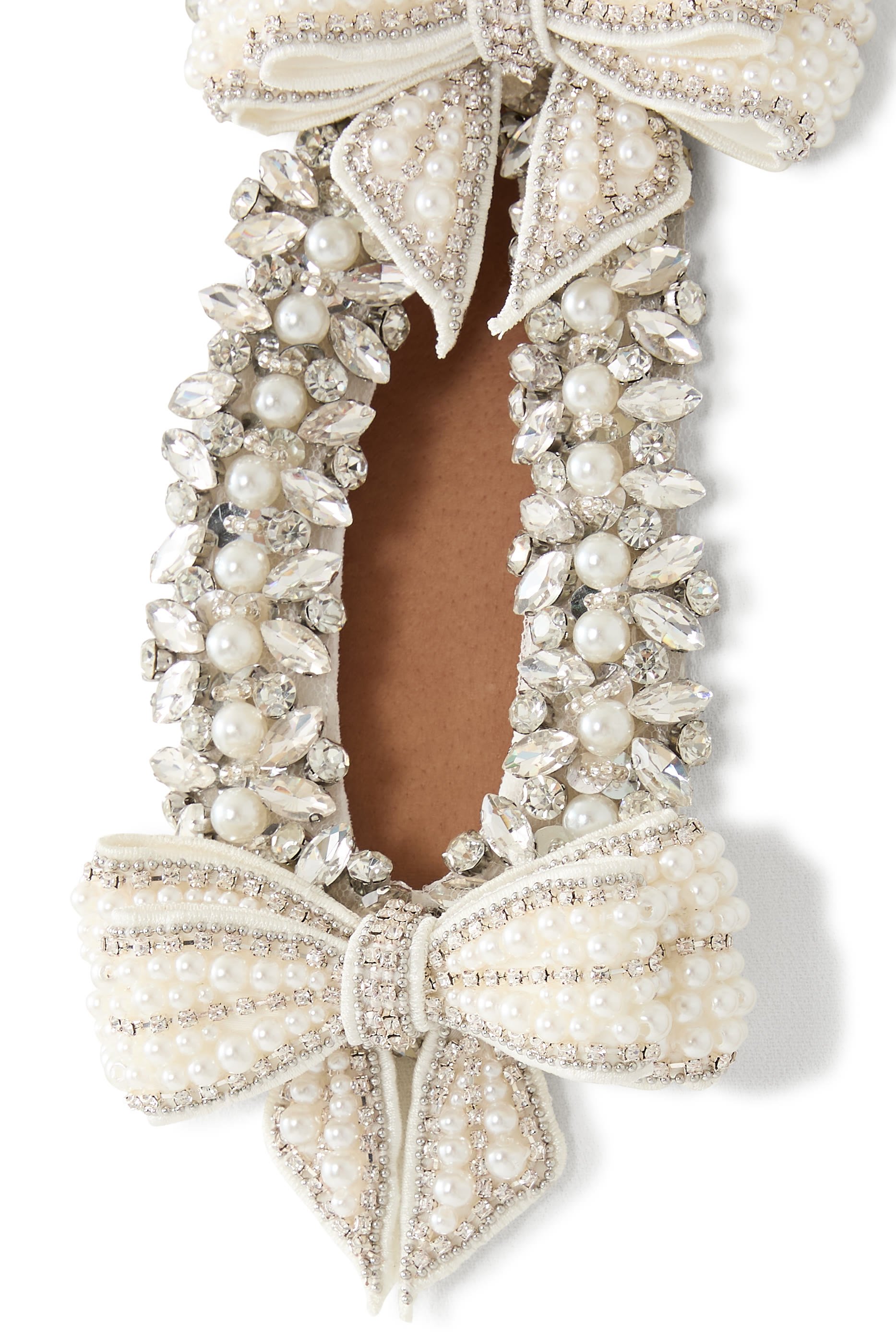 فستان متوسط الطول بربطة فيونكة كريب أبيض