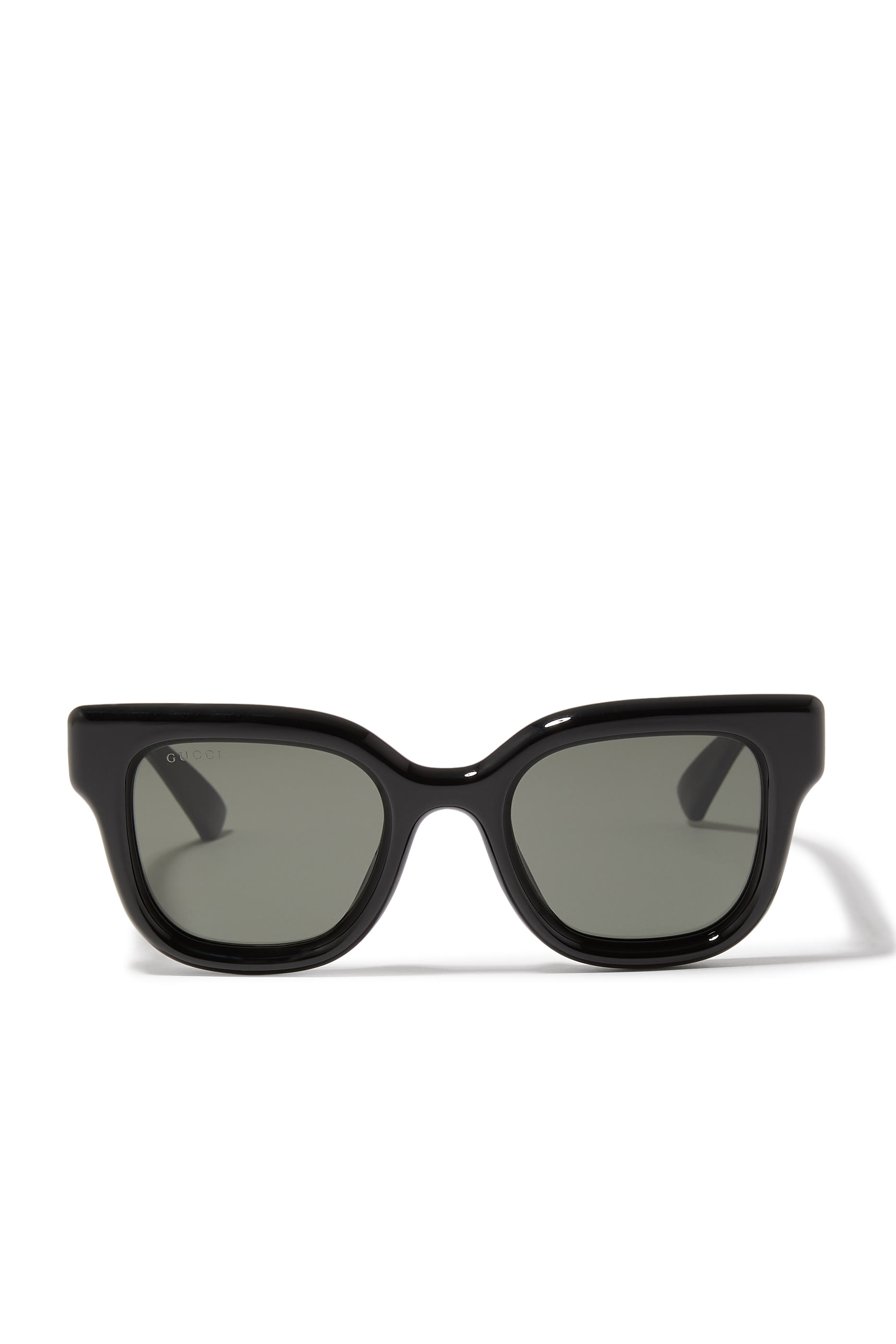 نظارة شمسية بإطار مستدير