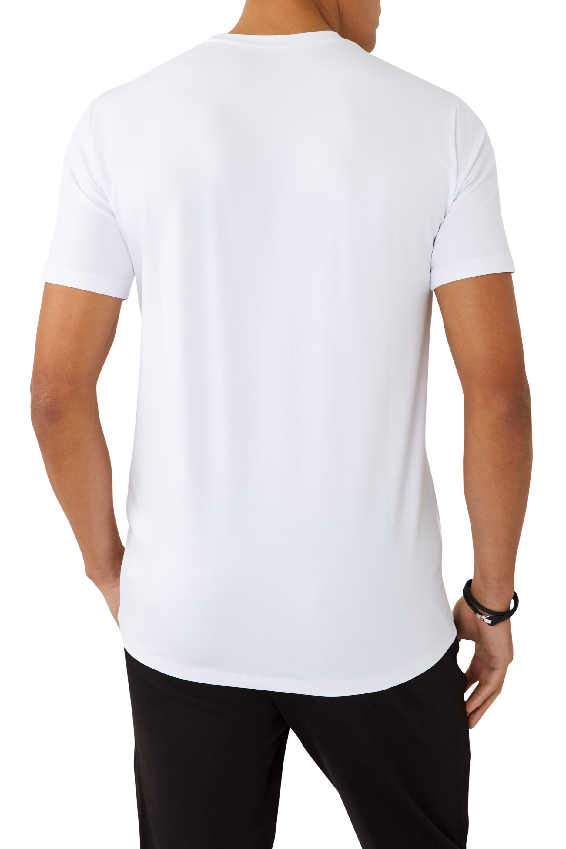 تيشيرت بشعار الماركة بتصميم دائري