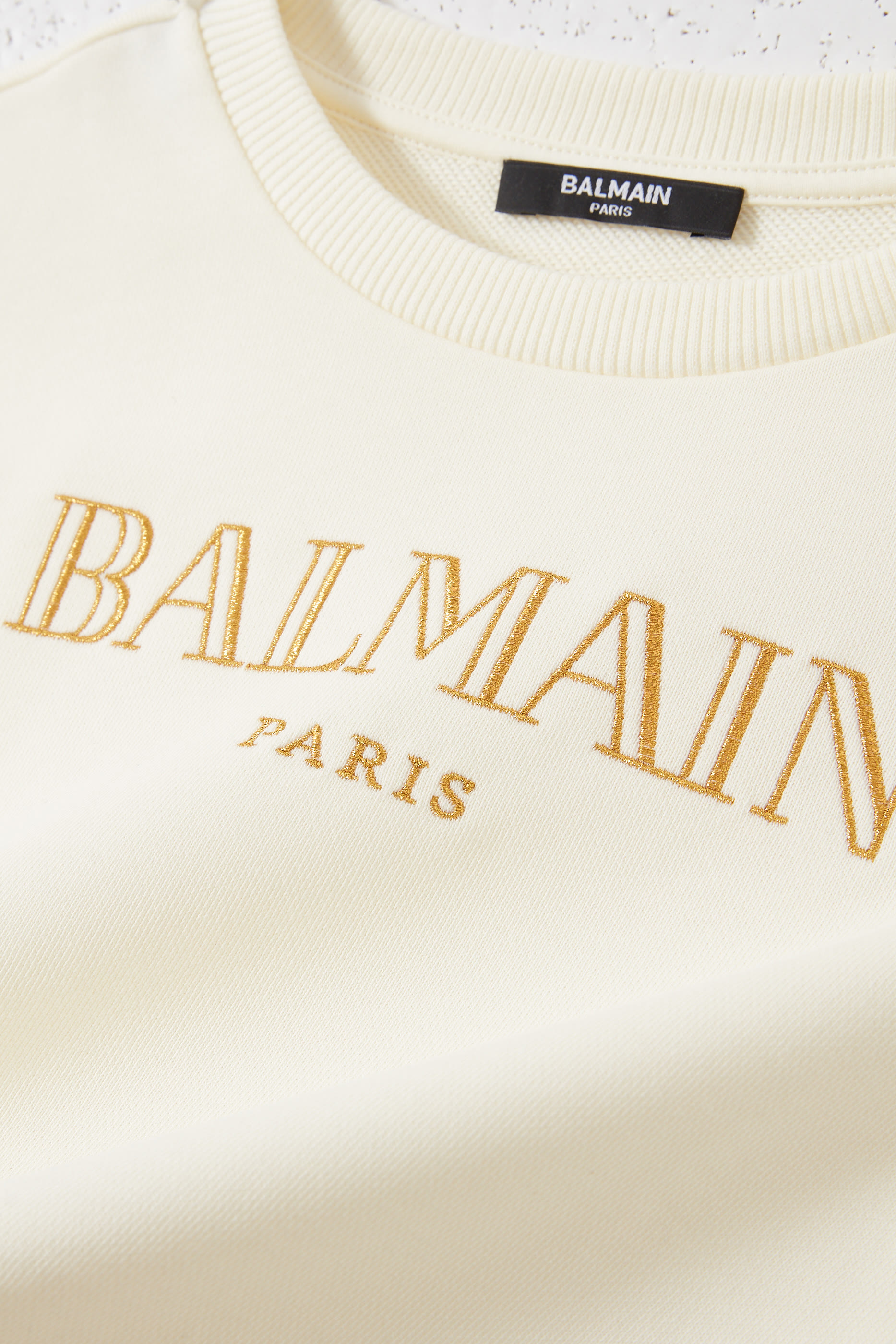 سويت شيرت بشعار الماركة للأطفال