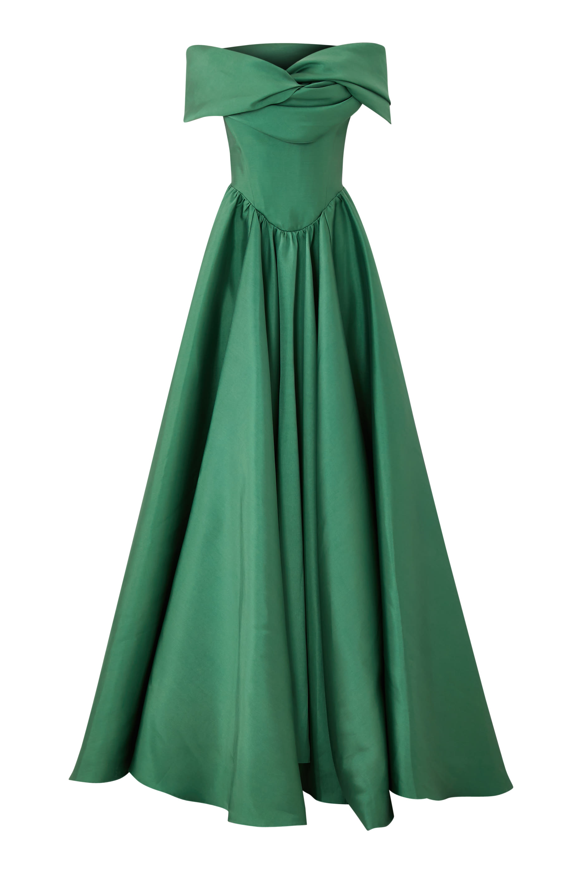 فستان سهرة علياء ميكادو