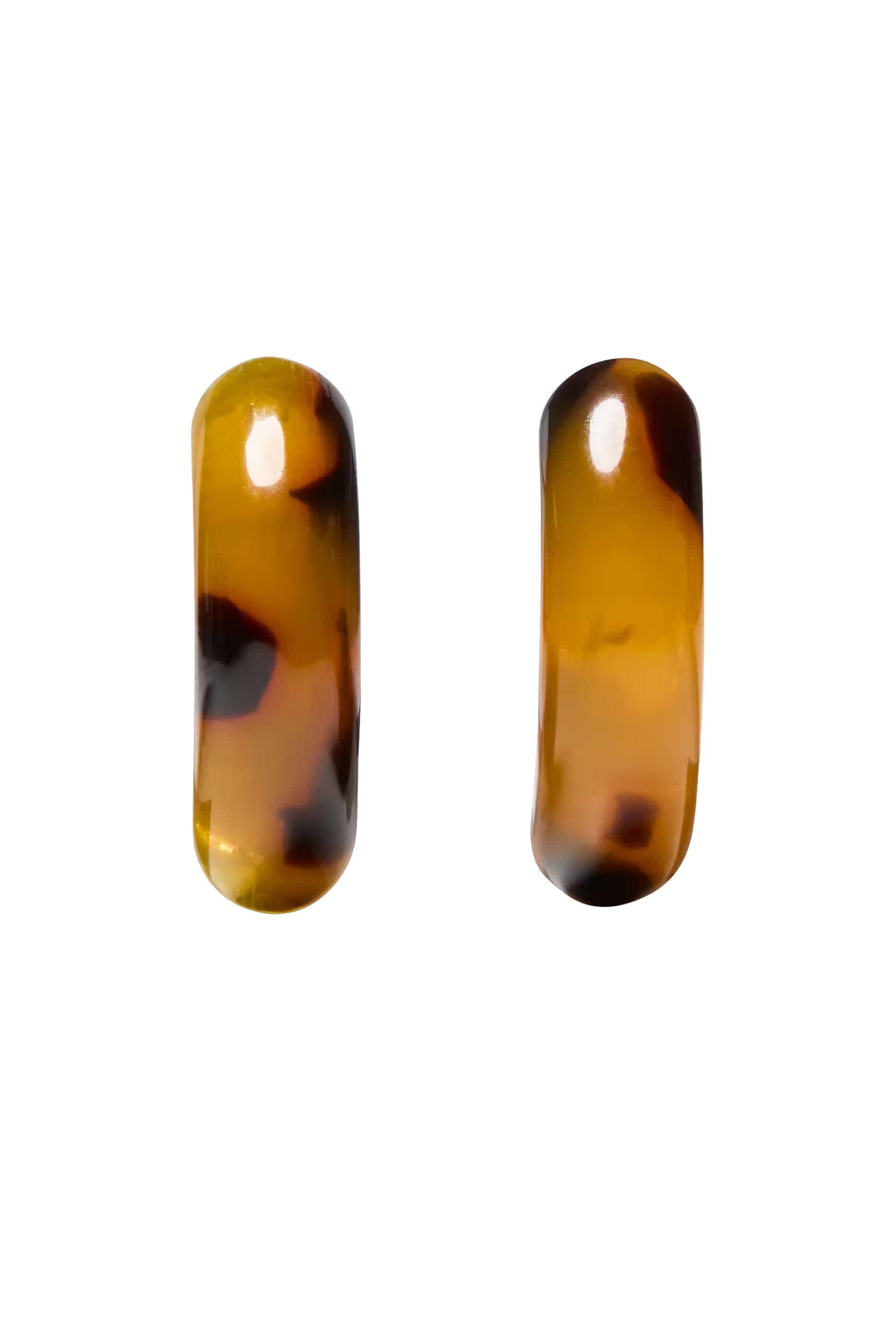 أقراط هاجي بتصميم متداخل، مشابك تيتانيوم وأسيتات وأحجار زركونيا مكعبة