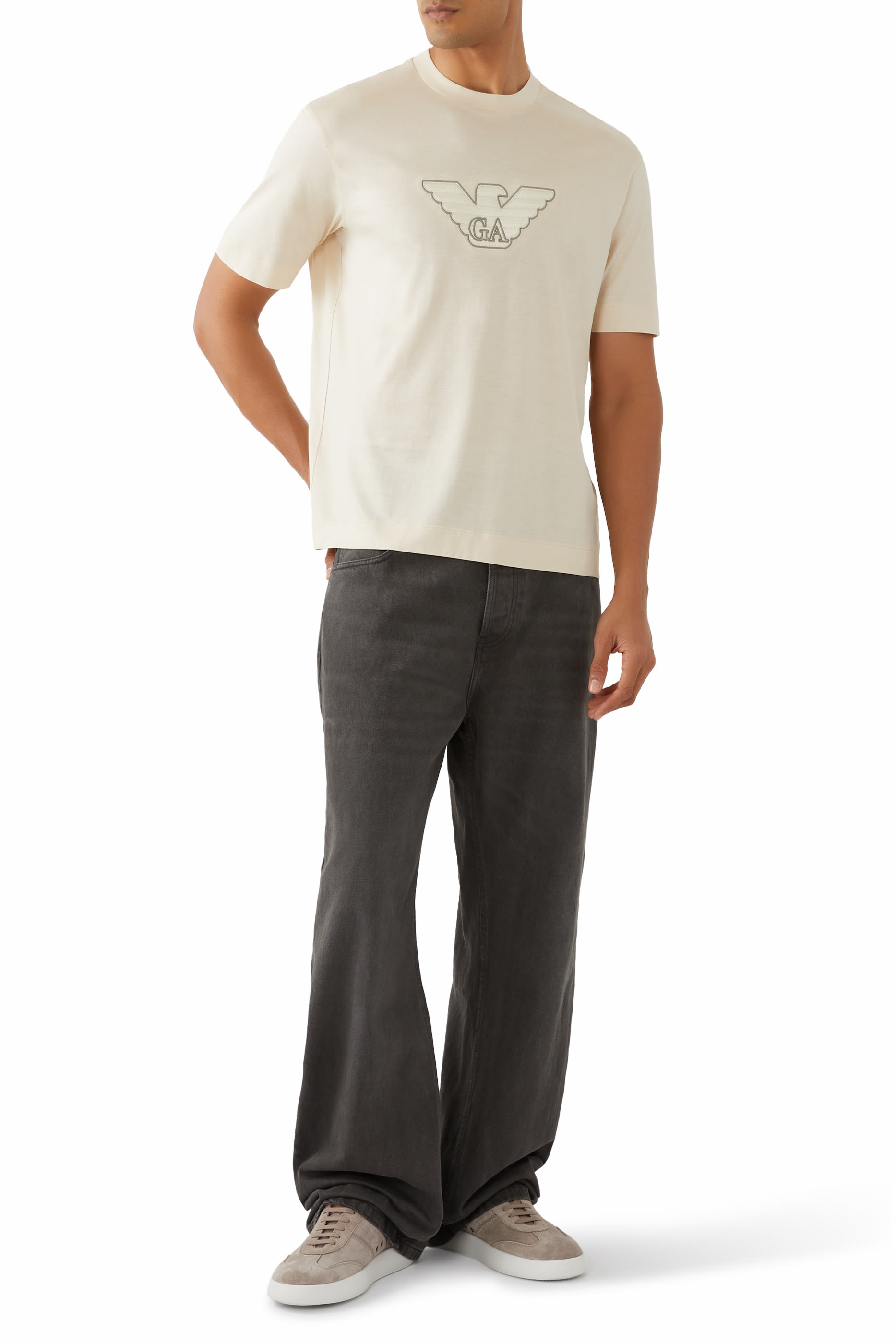 تيشيرت بشعار الماركة قطن