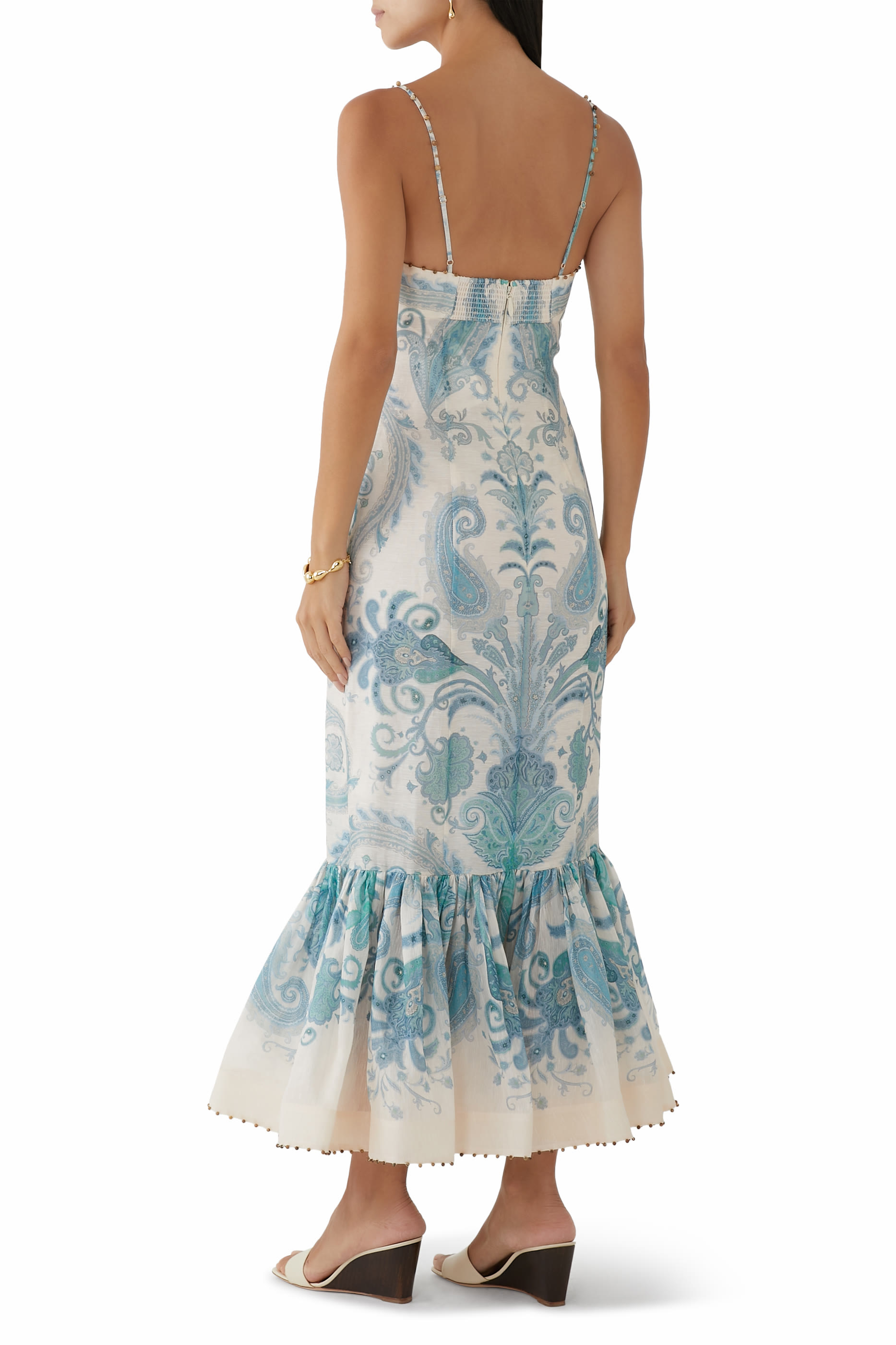 فستان سهرة إيلومينايت