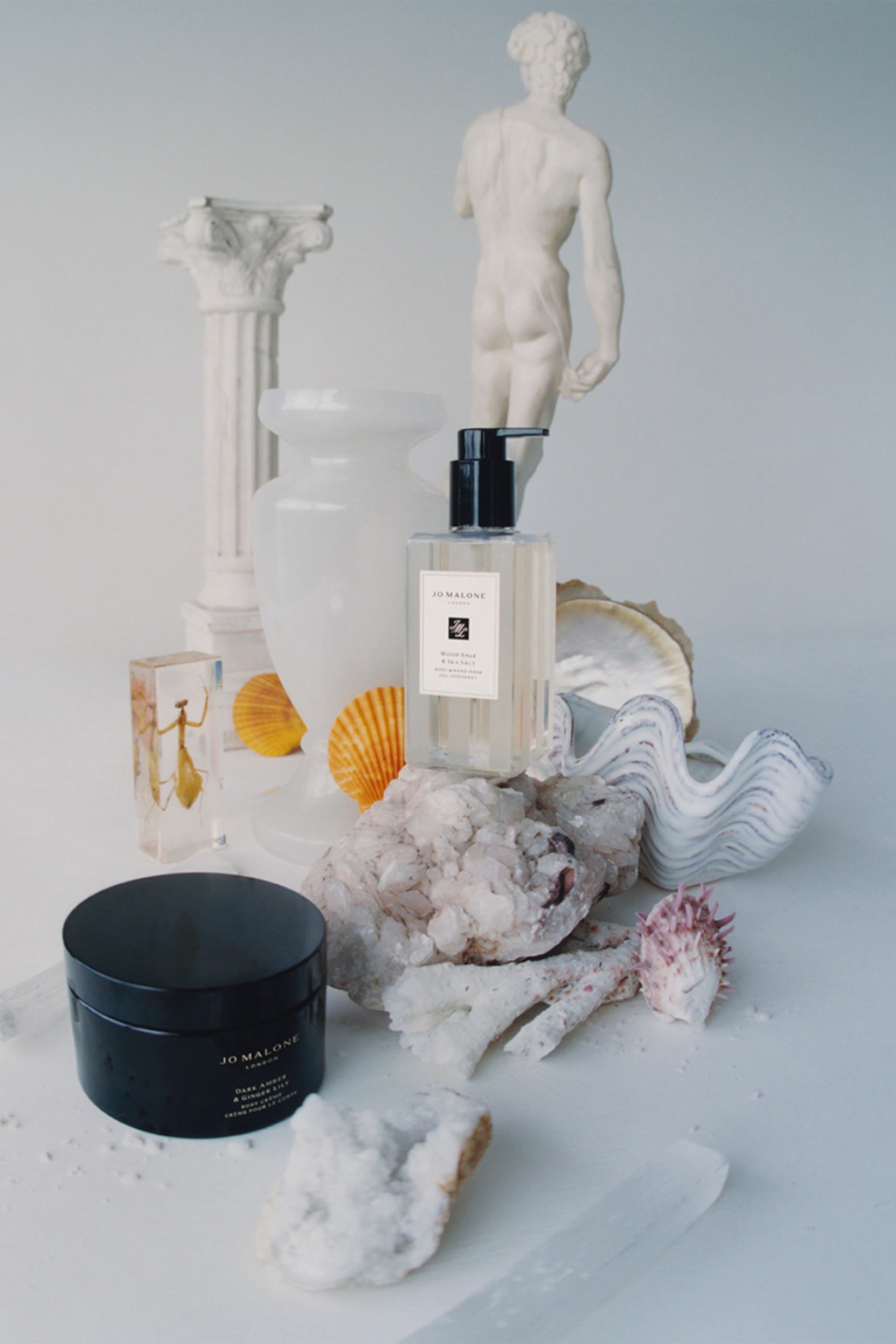 غسول للجسم واليدين وود ساج اند سي سالت