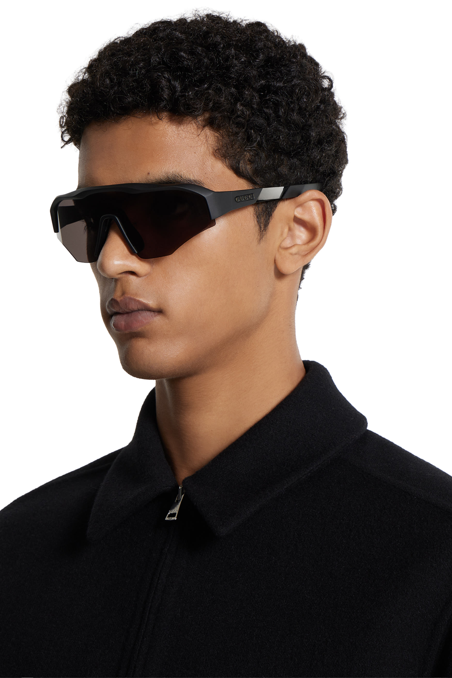 نظارة شمسية بتصميم قناع