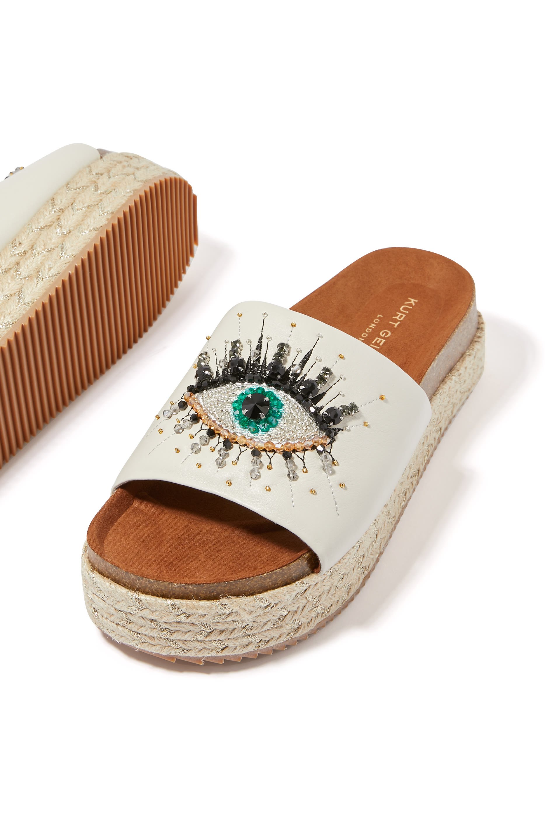 صندل كنسينغتون 40 جلد بنعل سميك وعين حسود