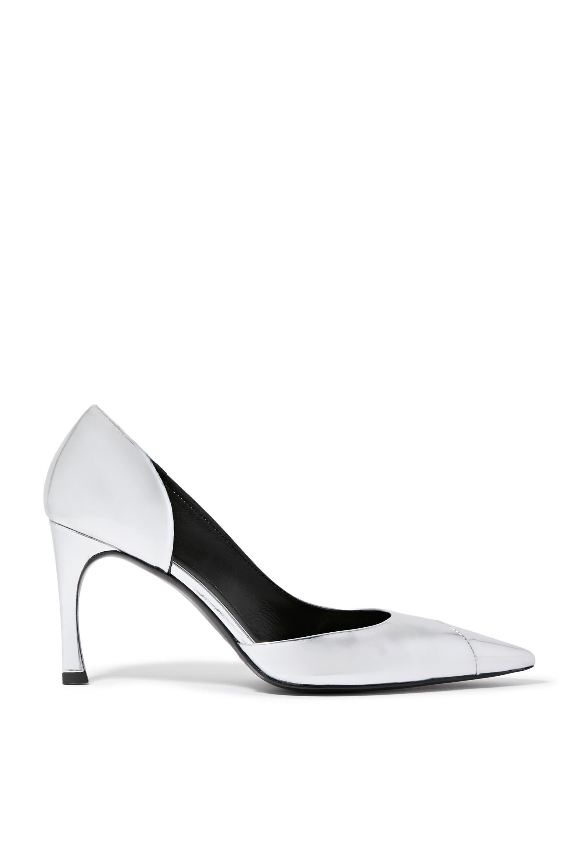 حذاء 55 بسير خلفي جلد