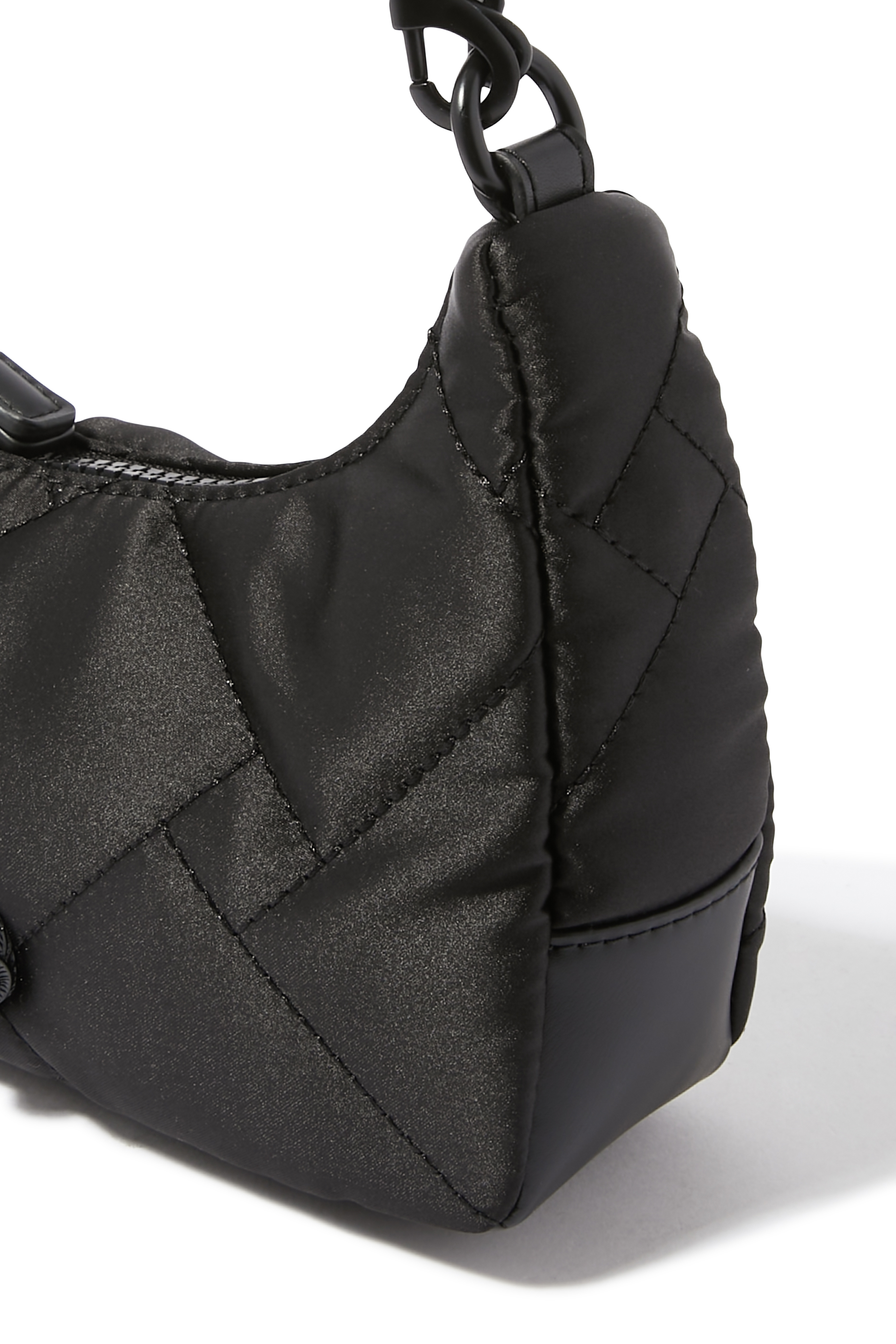 حقيبة كروس بودي مالتي نايلون معاد تدويره