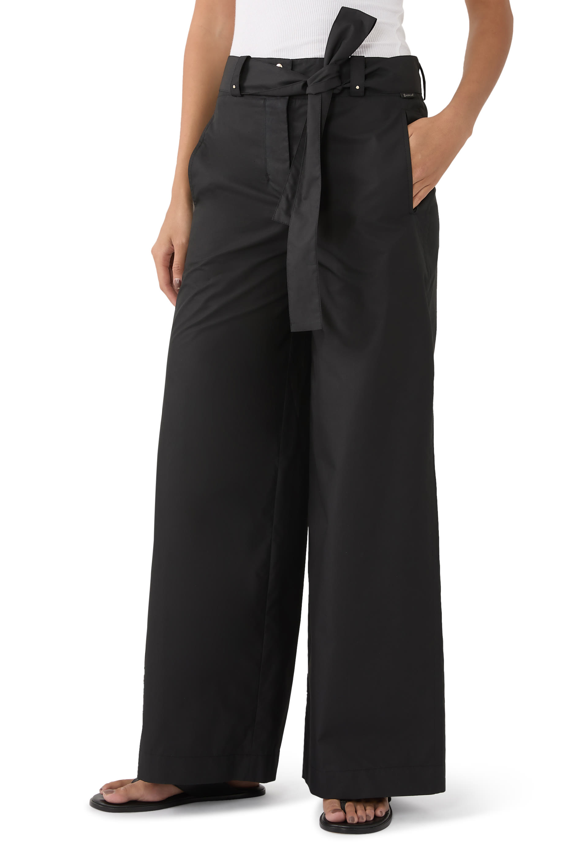 بنطال بحزام