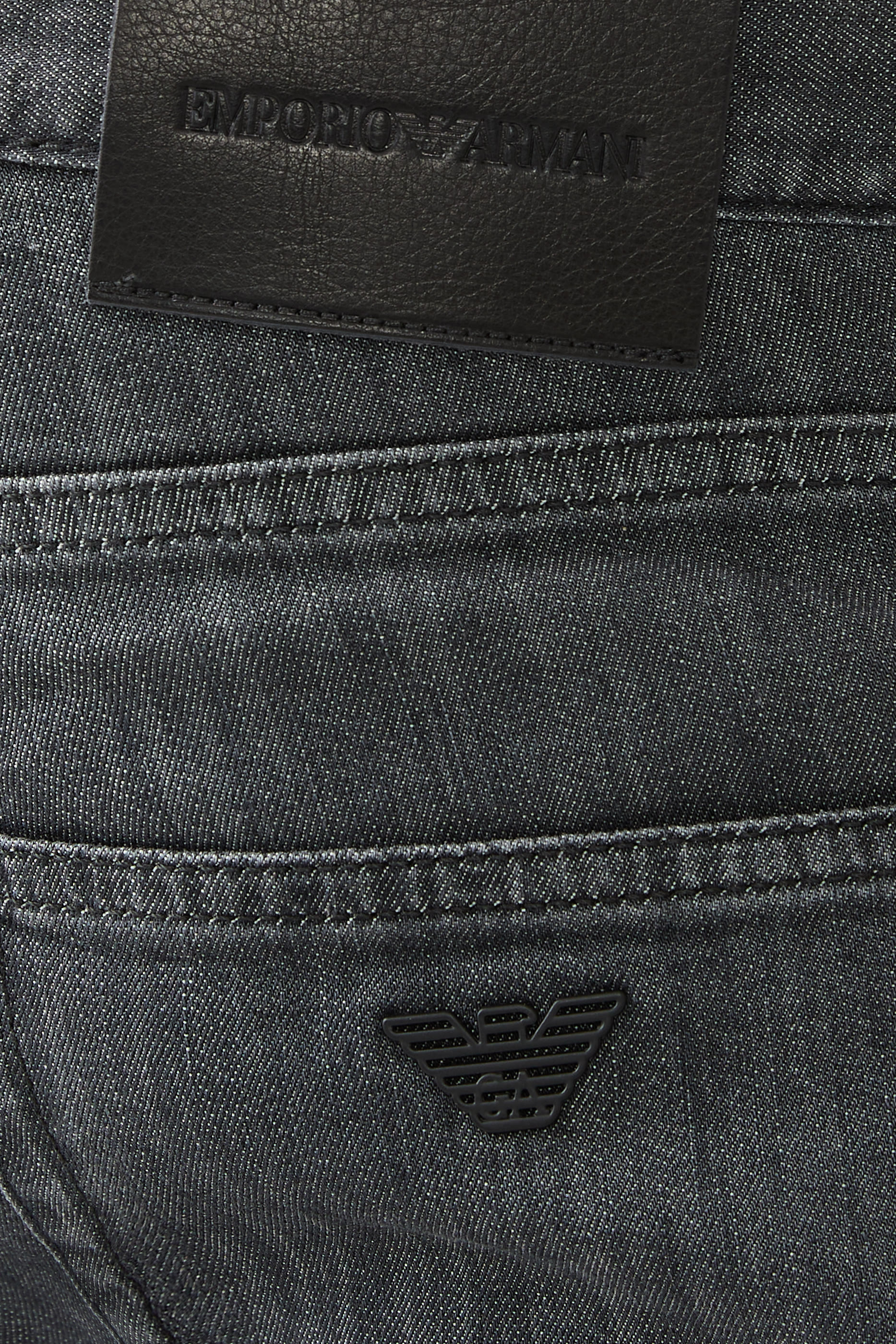 بنطال دنيم بقصة مستقيمة