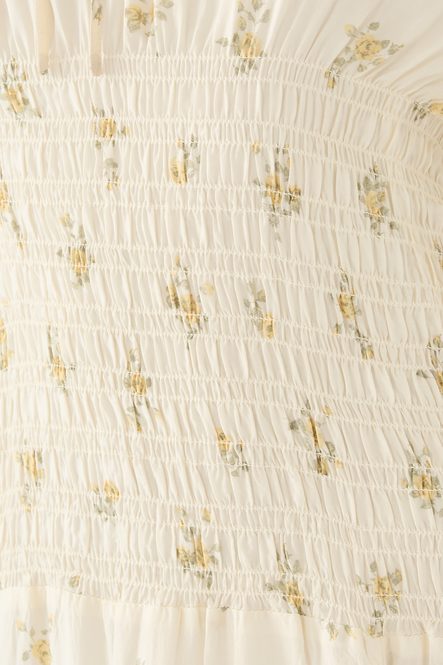 فستان بنمط زهور متوسط الطول