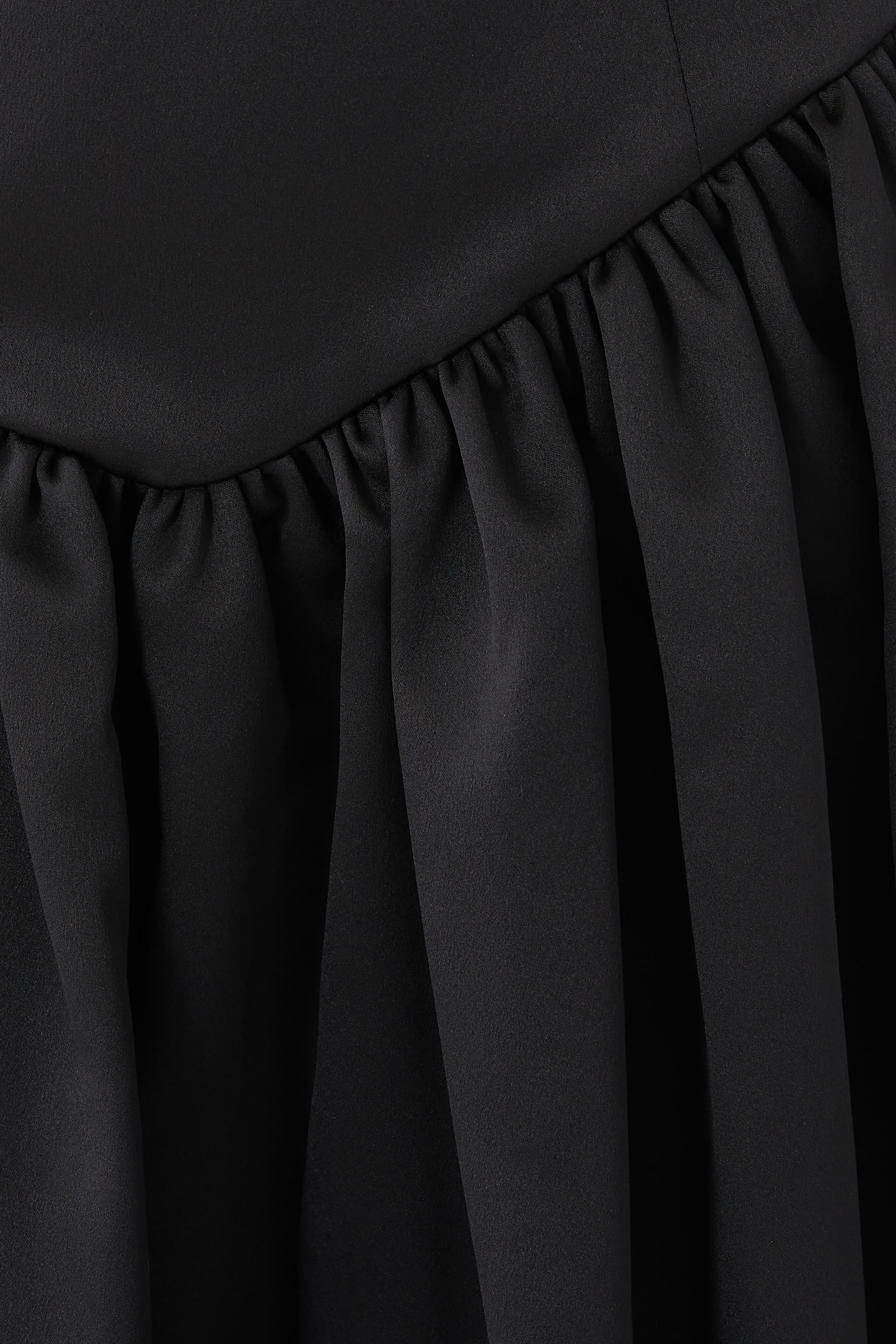 فستان لولا بوندد متوسط الطول ساتان