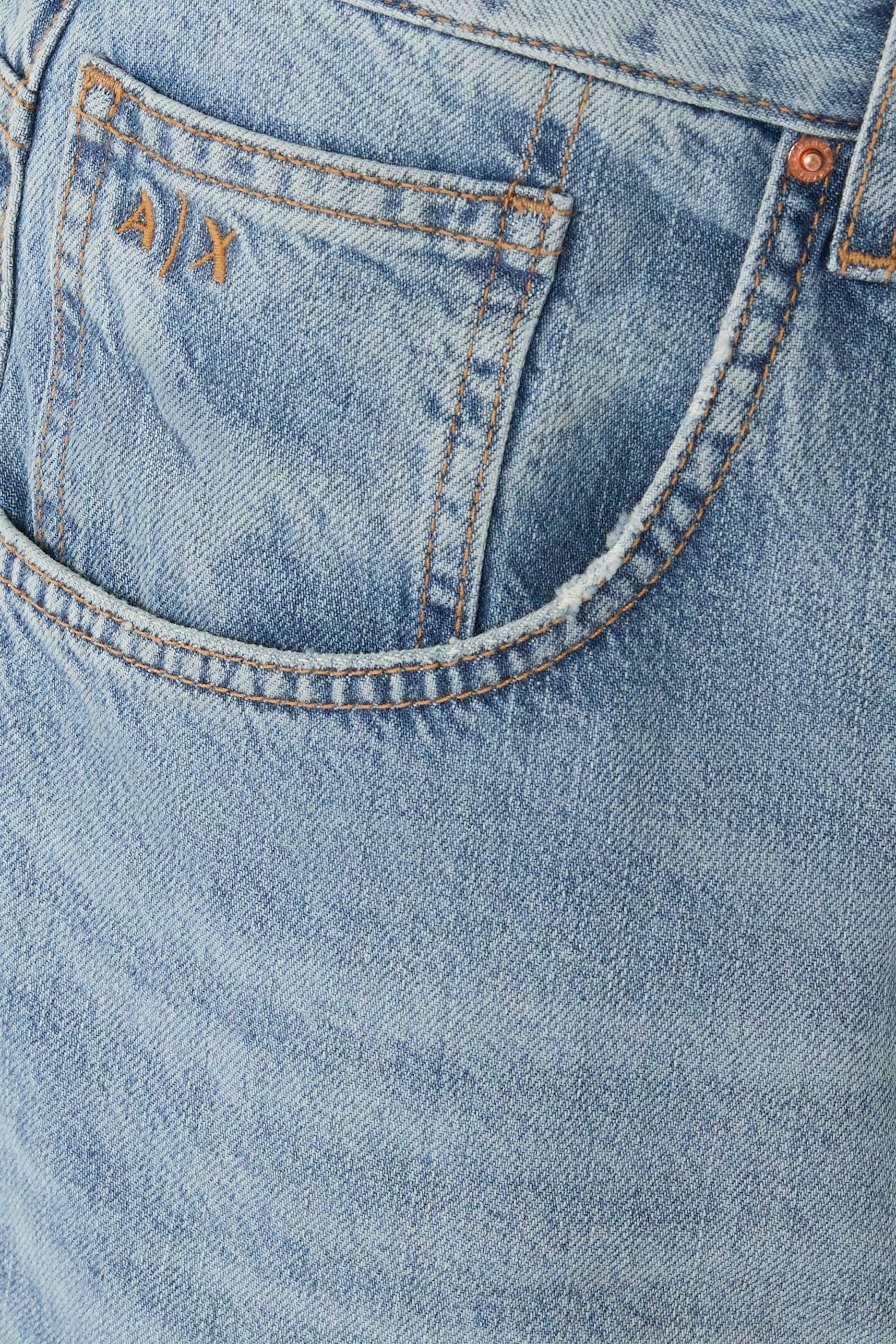 بنطال جينز بقصة مريحة دنيم