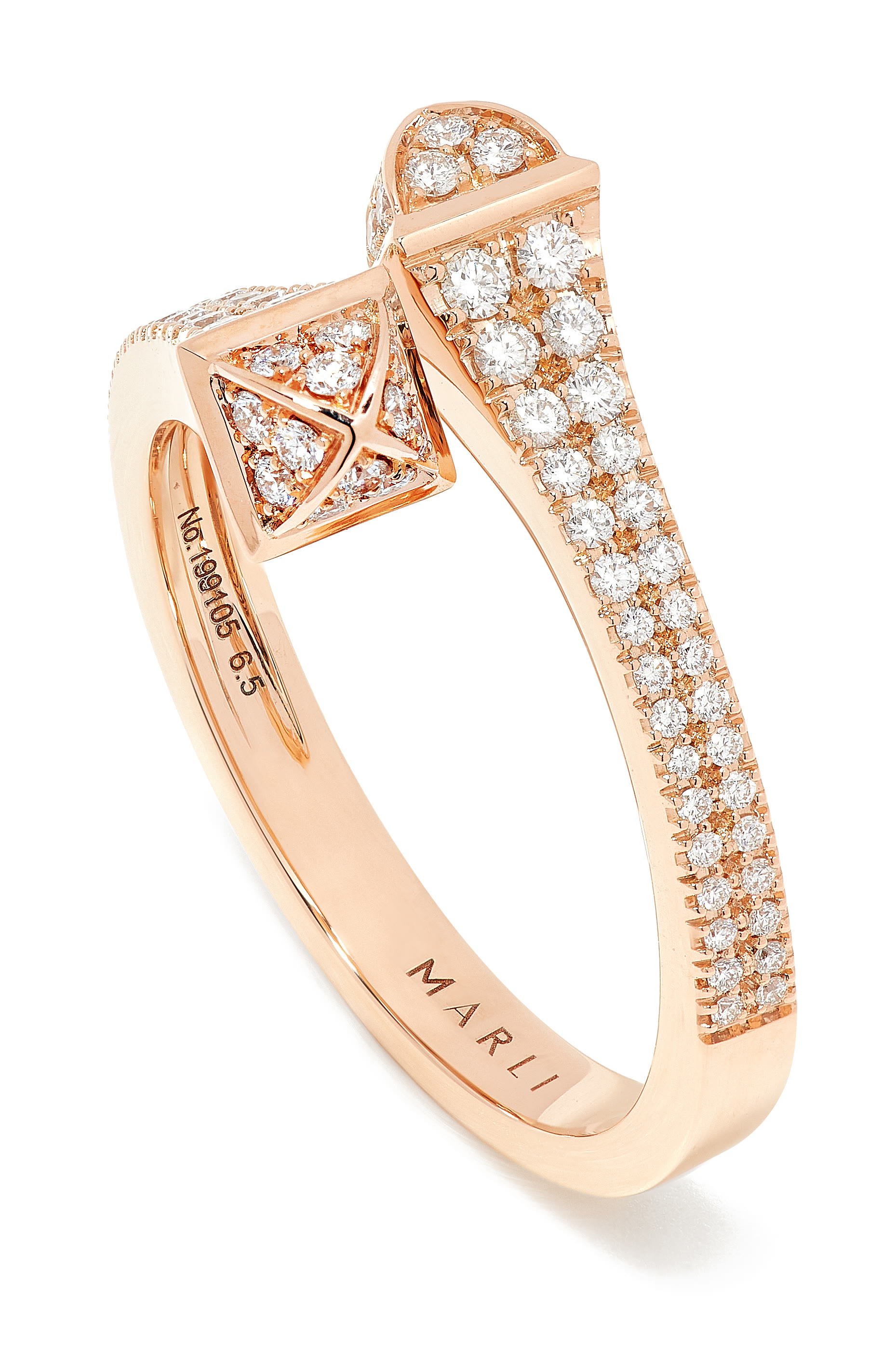 خاتم كليو مرصع بالماس