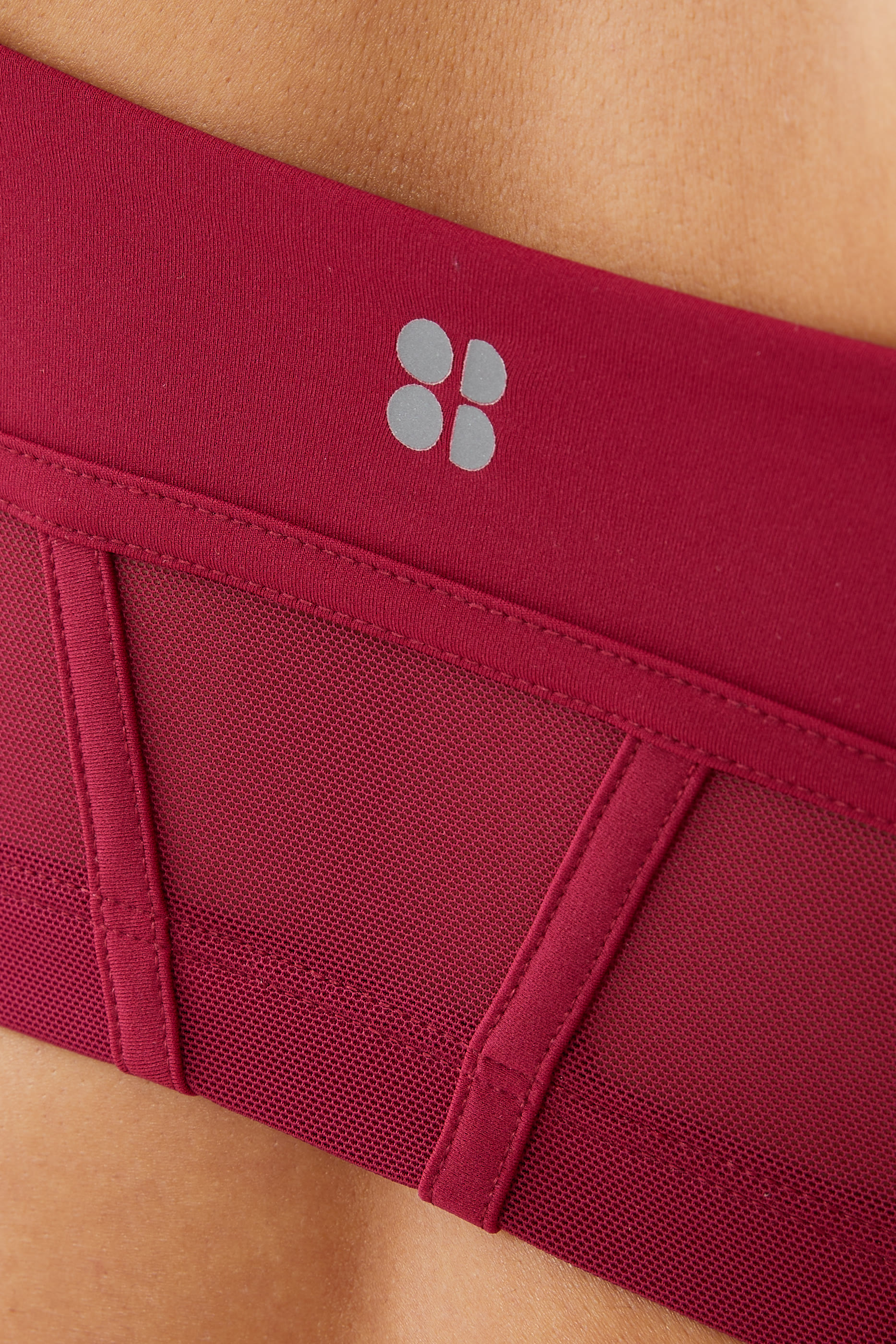 حمالة صدر رياضية كونتور بتصميم مشد باور