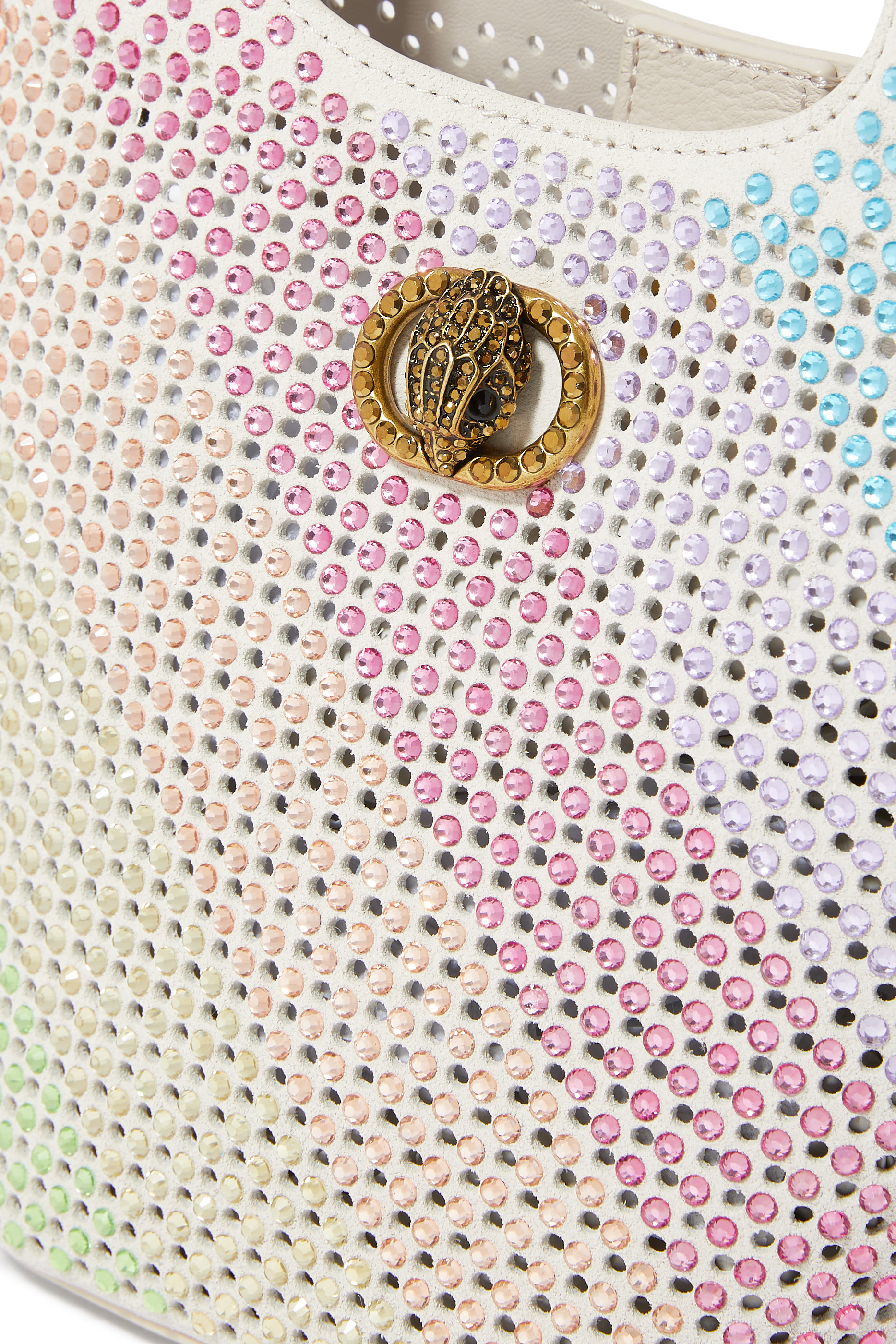 حقيبة باكيت تشيلسي صغيرة مرصعة بالكريستال