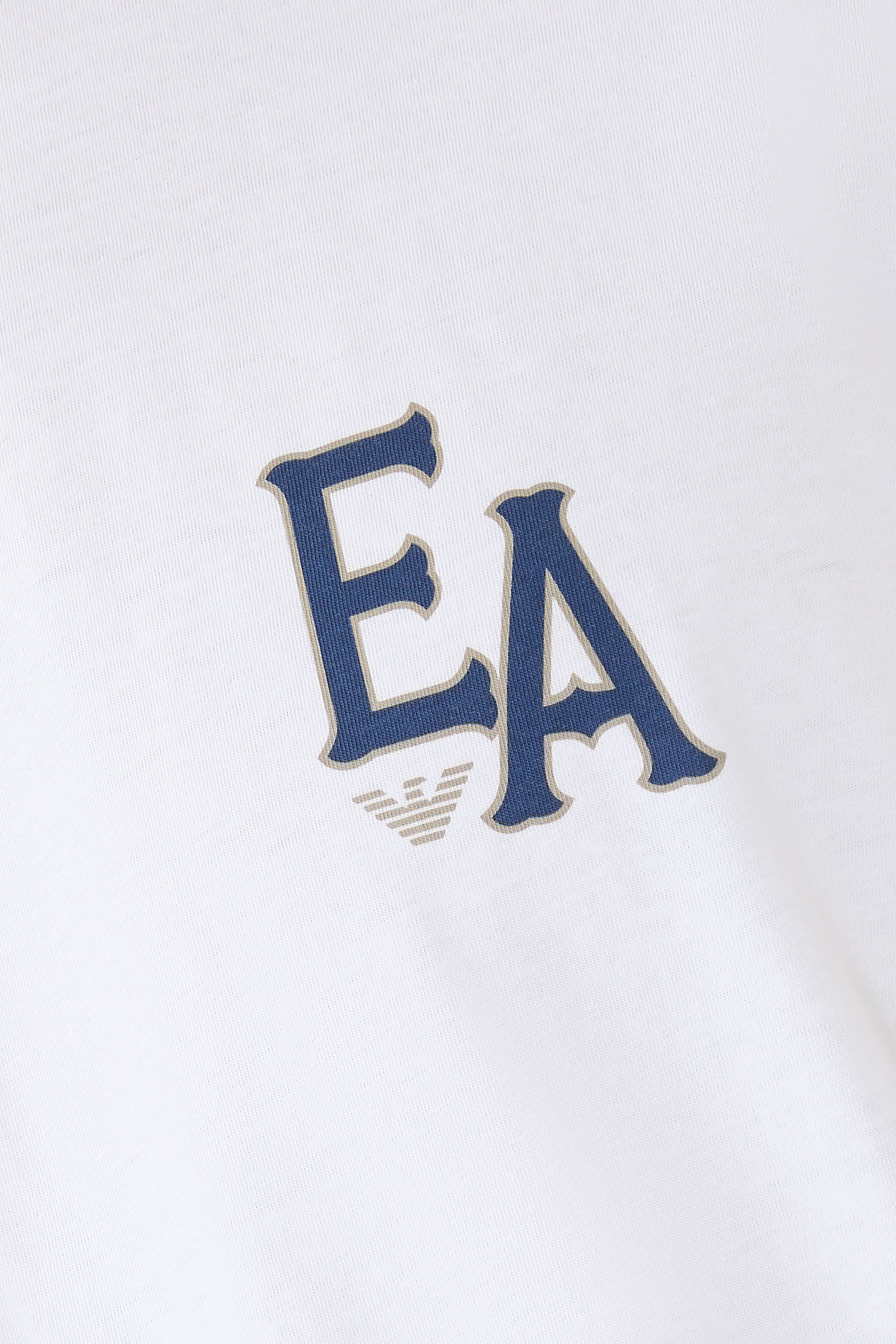 تيشيرت بشعار الماركة قطن