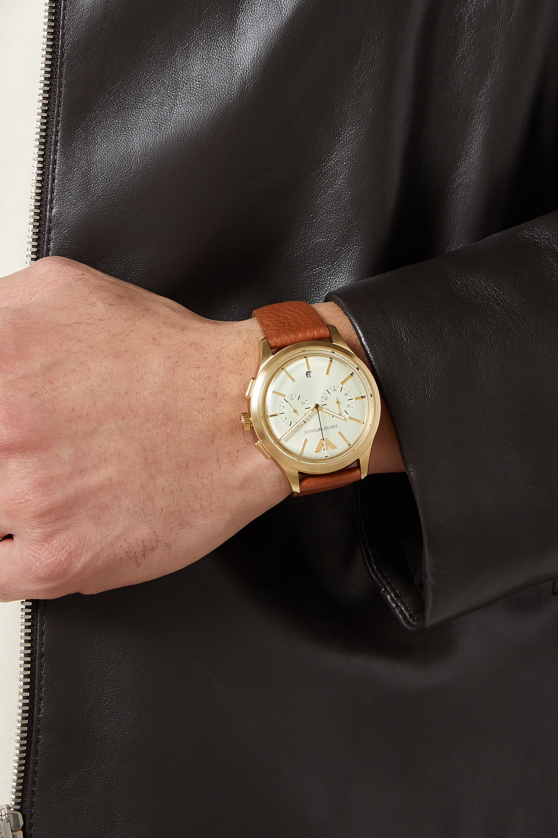 ساعة داريو كرونوغراف، 42 مم