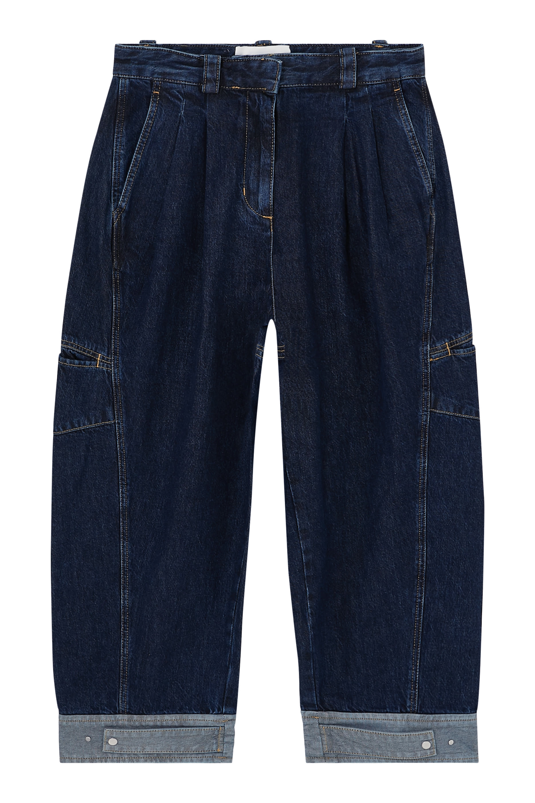 بنطال جينز قصير بقصة ساق مقوسة واسعة