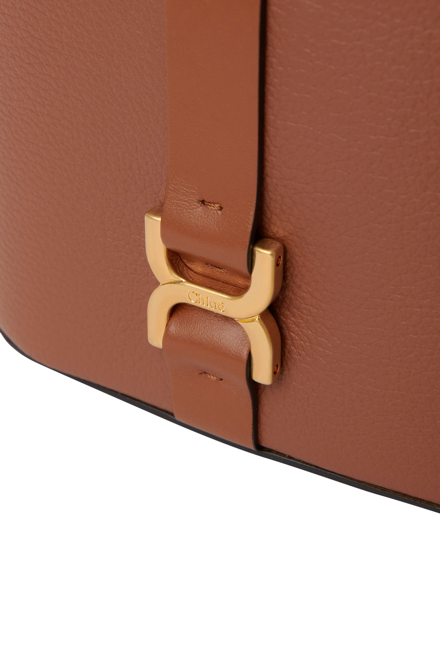 حقيبة مارسي فانيتي صغيرة بسلسلة