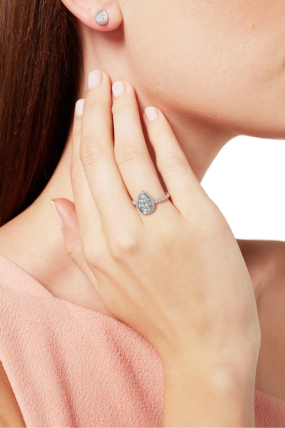 خاتم سيربنت بوهيم صغير مرصع بالماس ذهب أبيض عيار 18