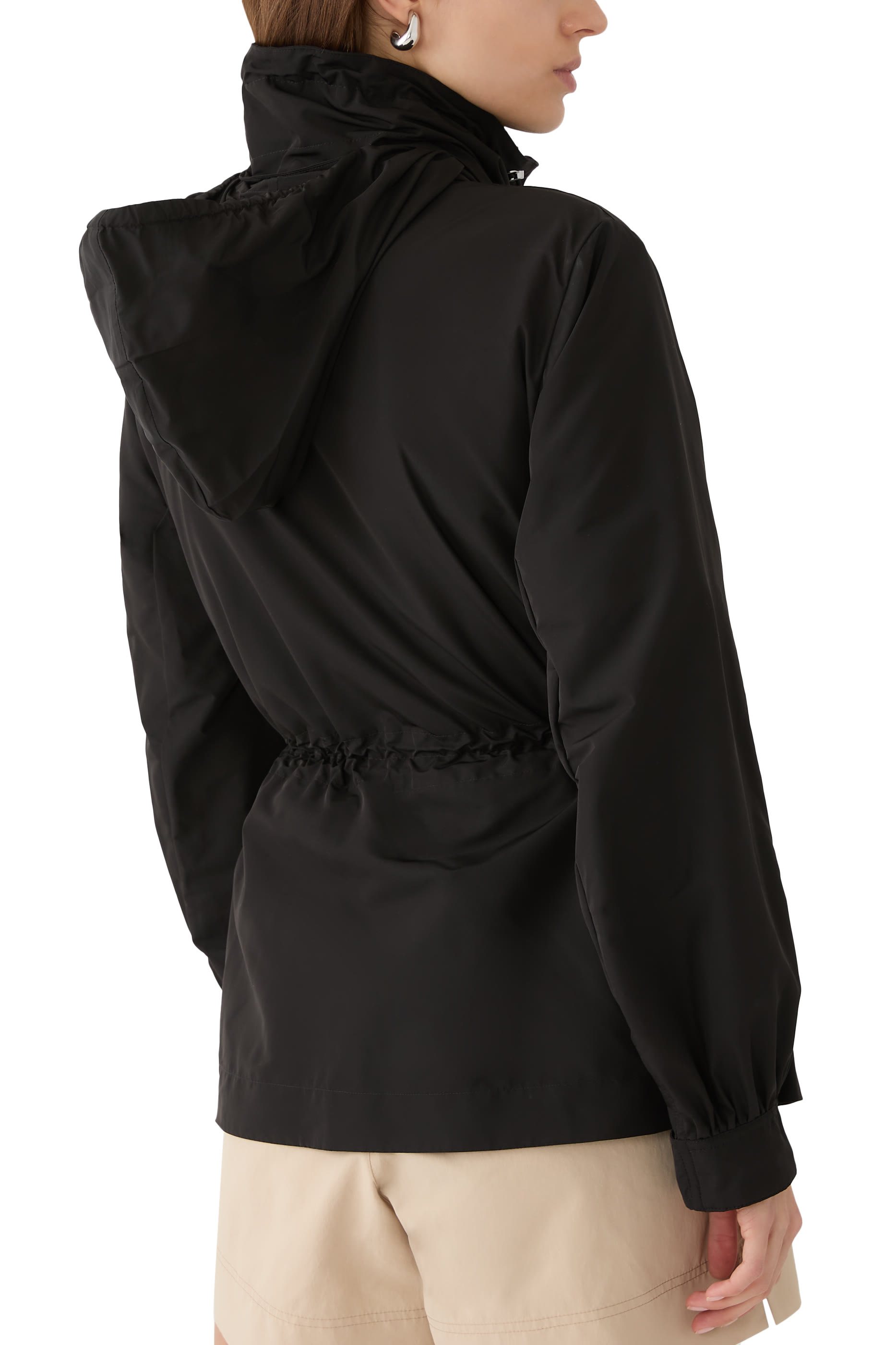 باركا إينيت قصير