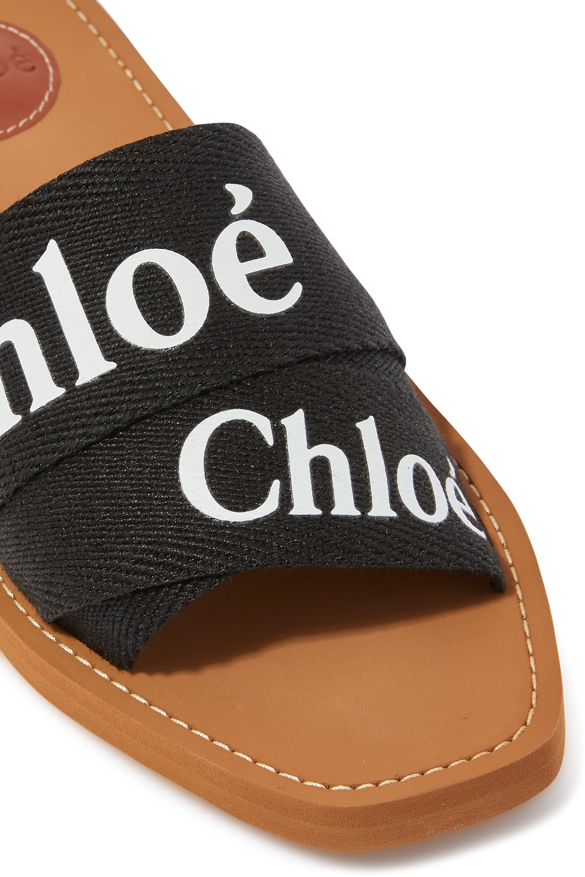 حذاء مفتوح ودي مسطح