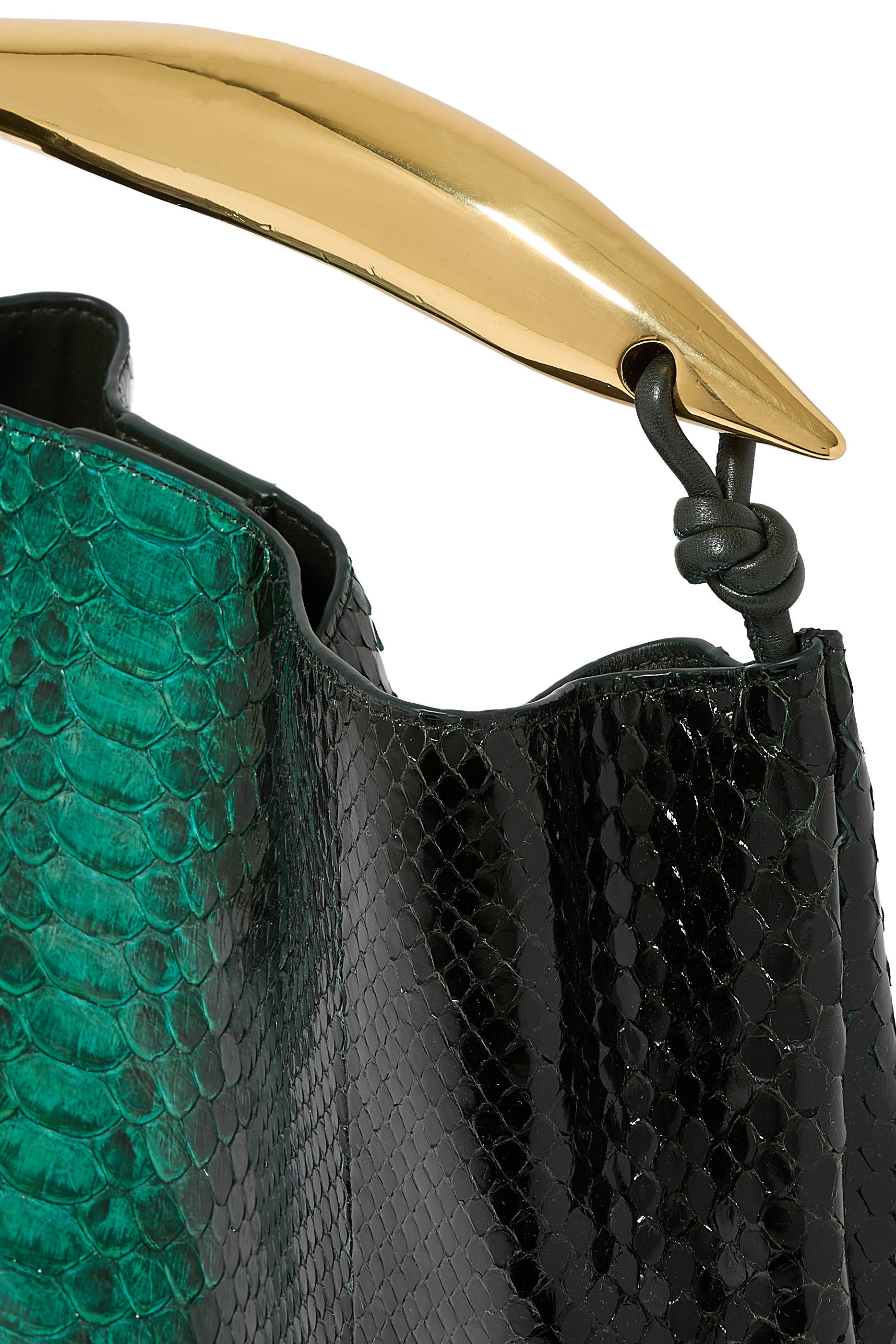 حقيبة ساردين