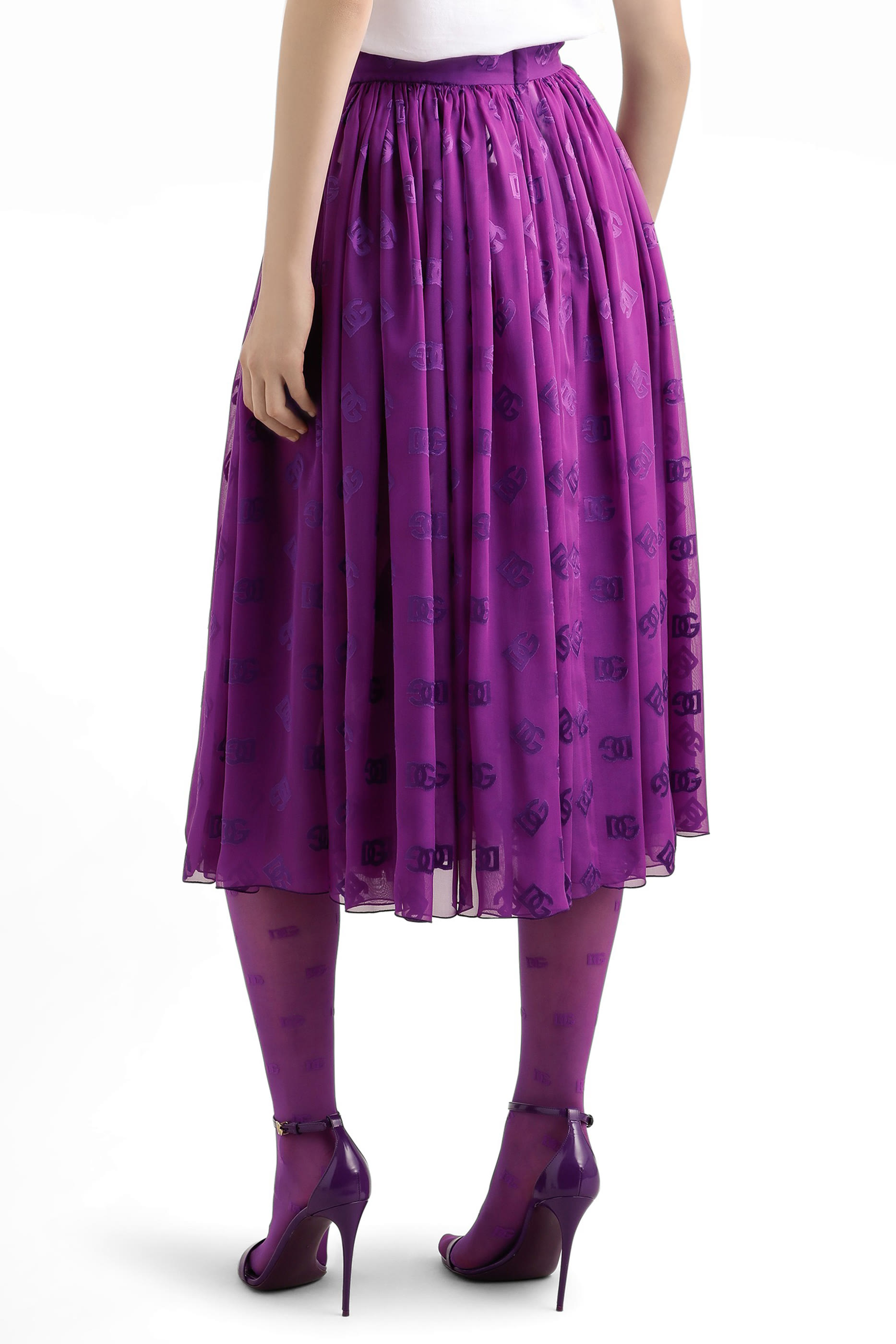 تنورة ستان ديفور وجاكار