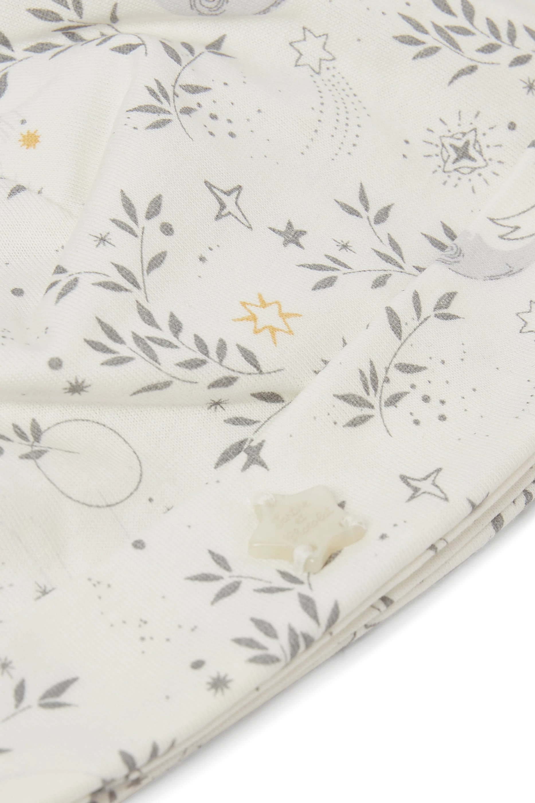 قبعة بيني بطبعات للأطفال