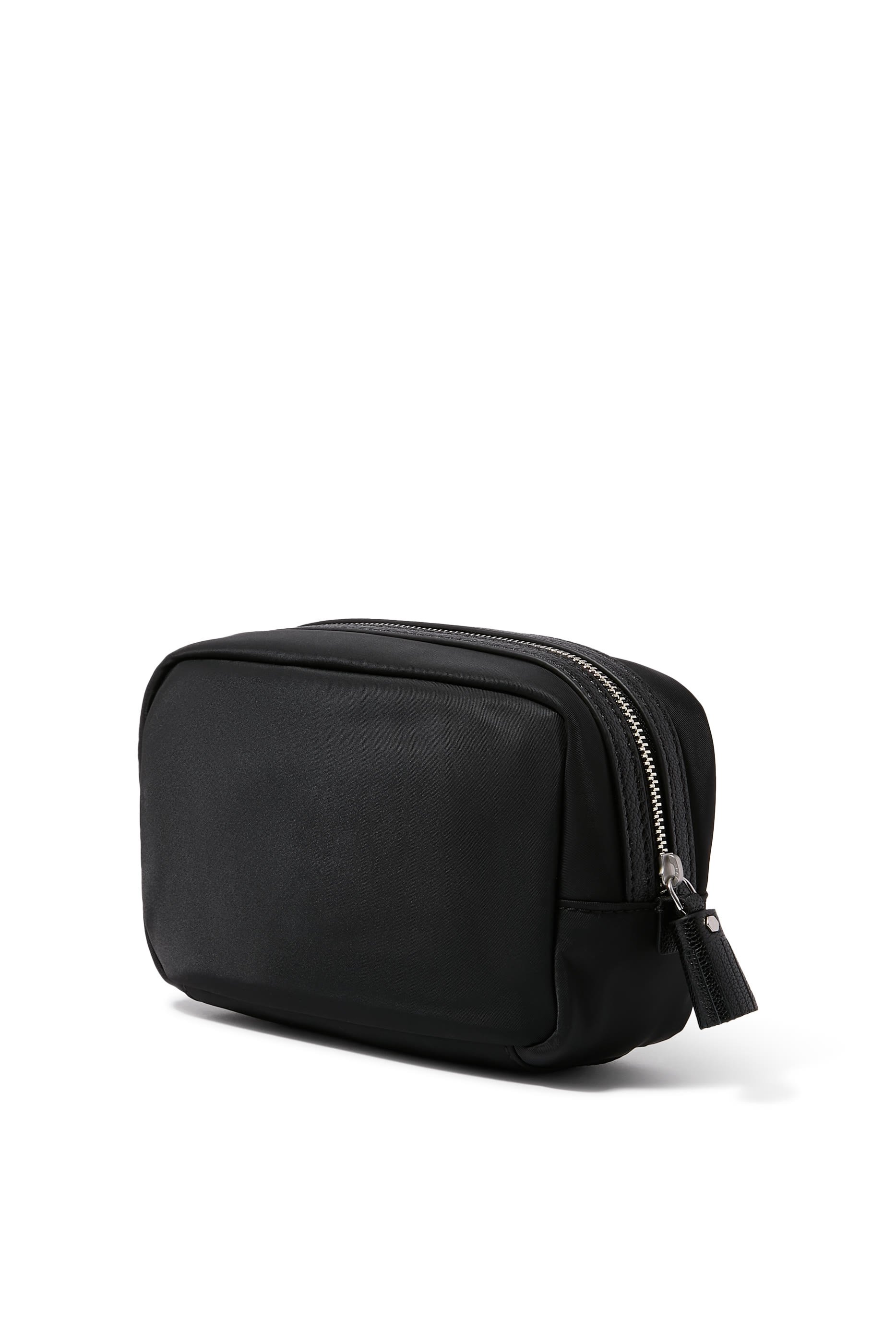 حقيبة أدوية للسفر