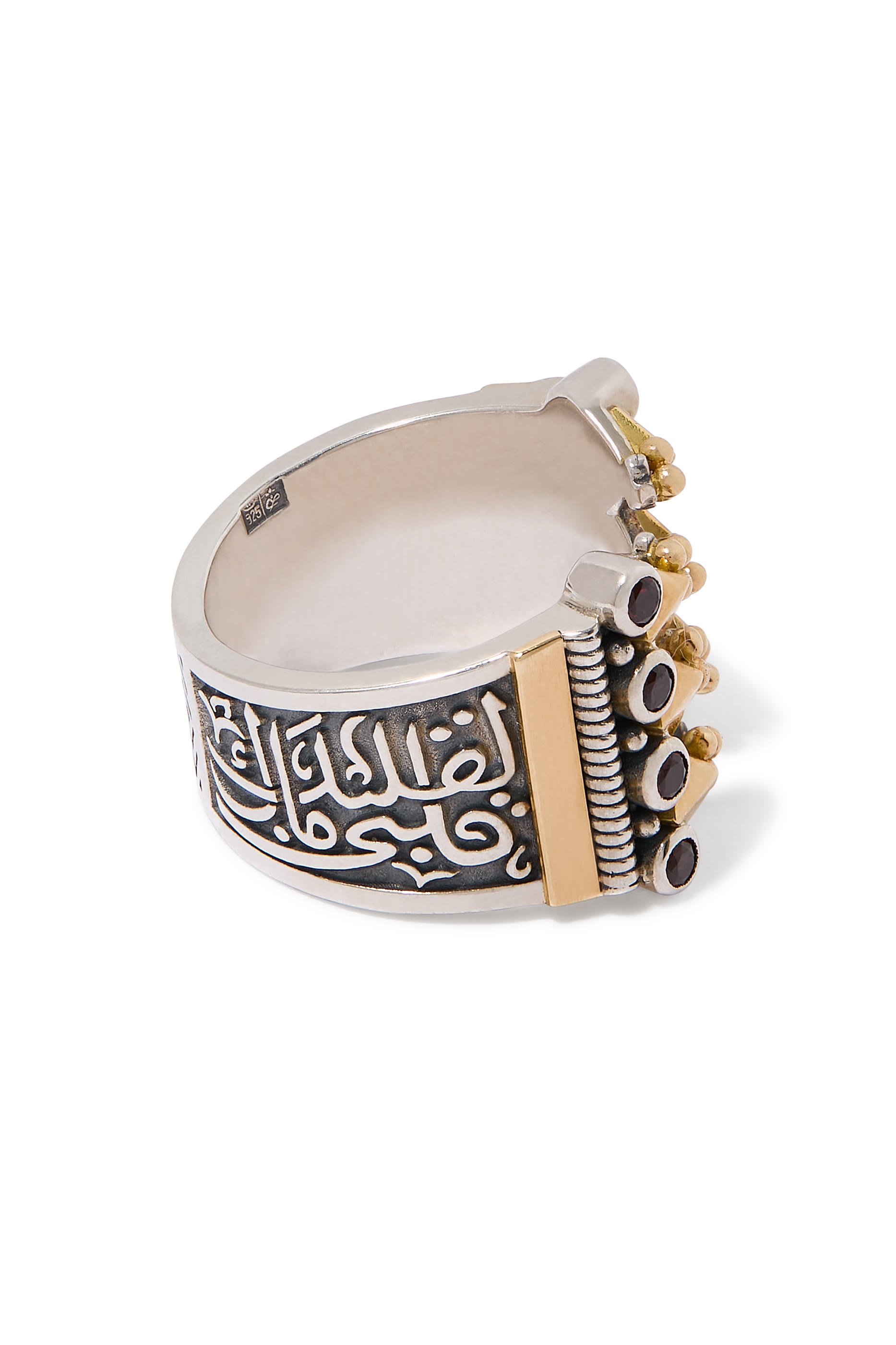 خاتم النور مرصع بالعقيق، ذهب أصفر عيار 18 وفضة إسترلينية