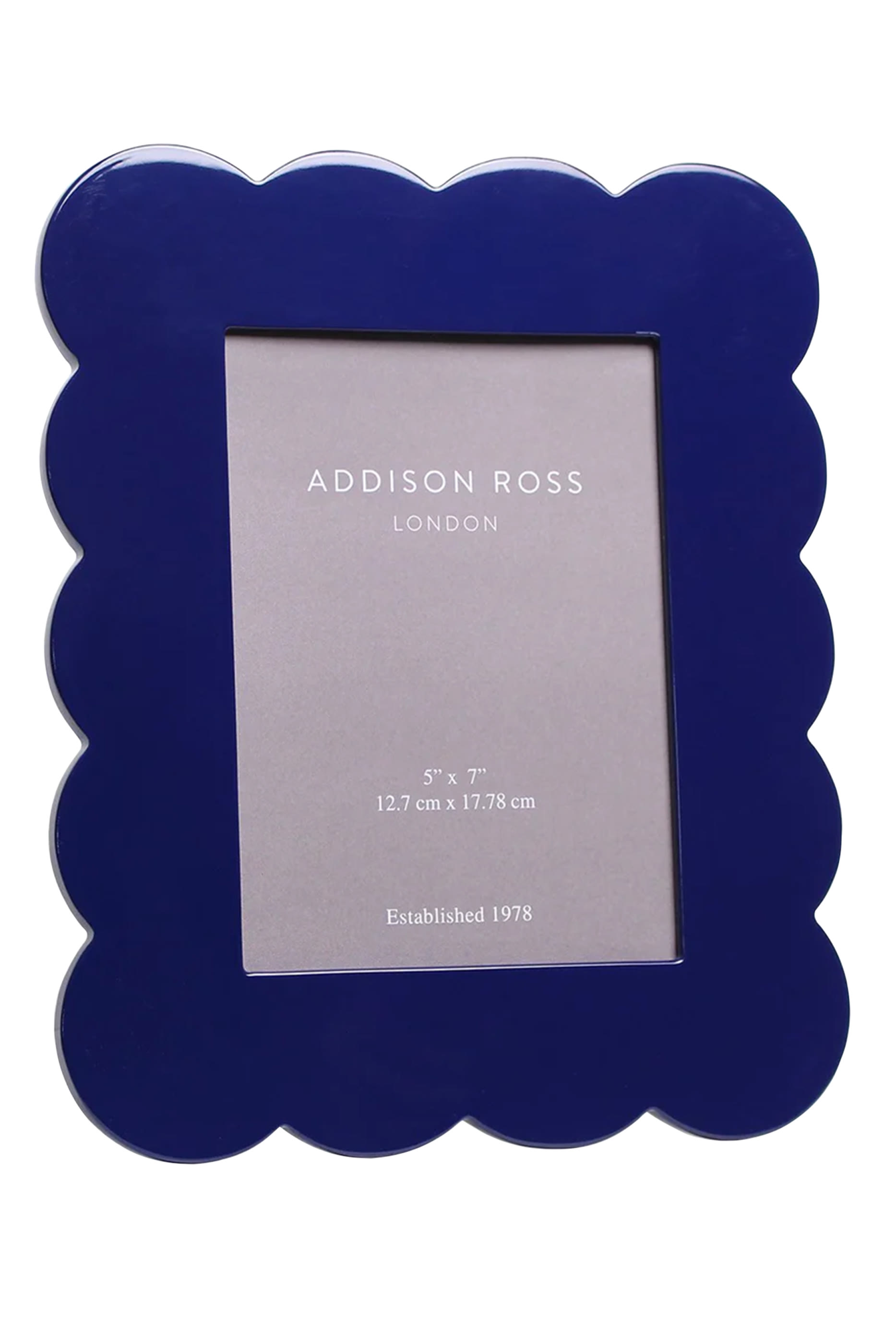 إطار صور بحواف صدفية