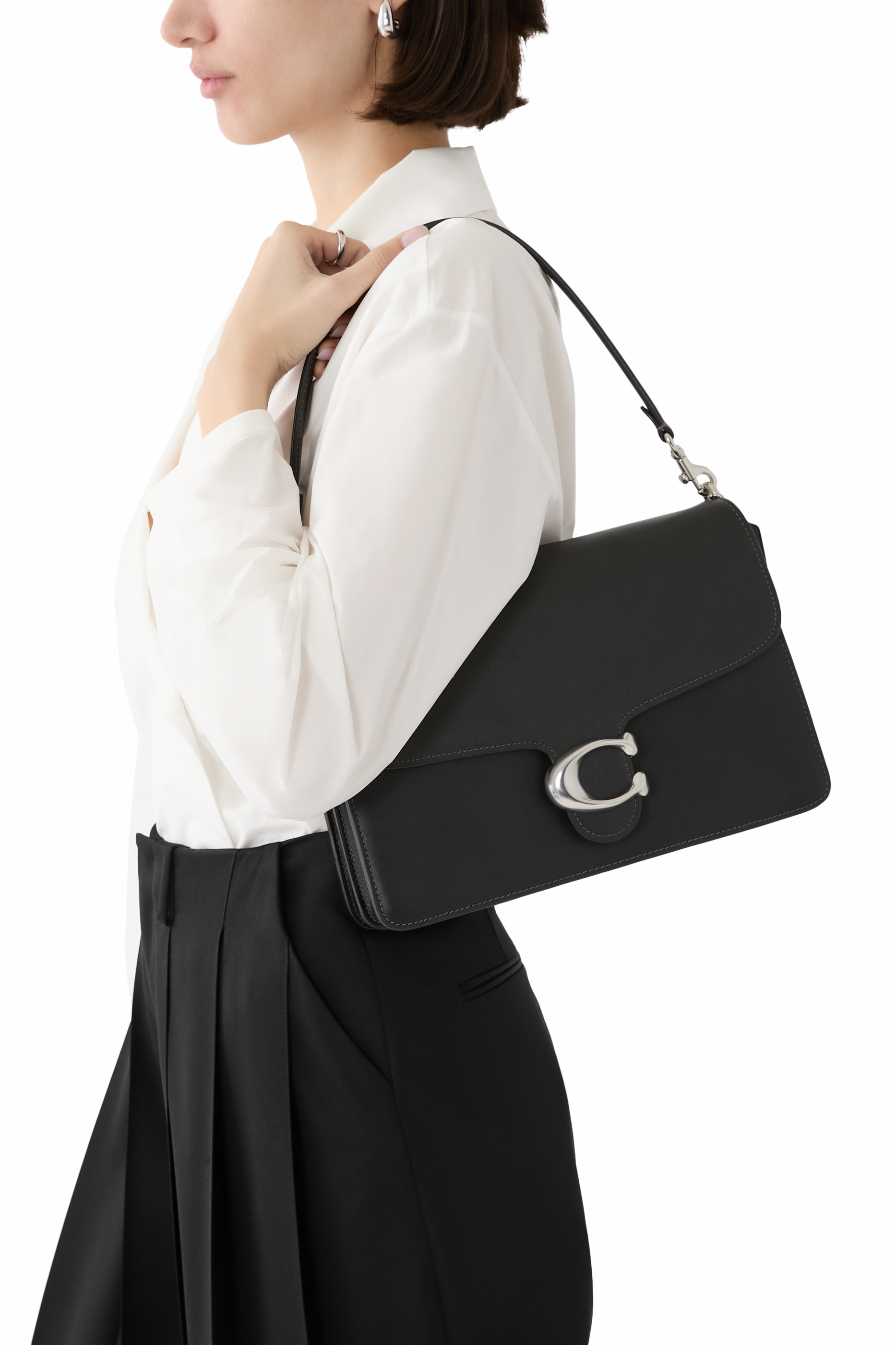 حقيبة كتف تابي 30 بسلسلة