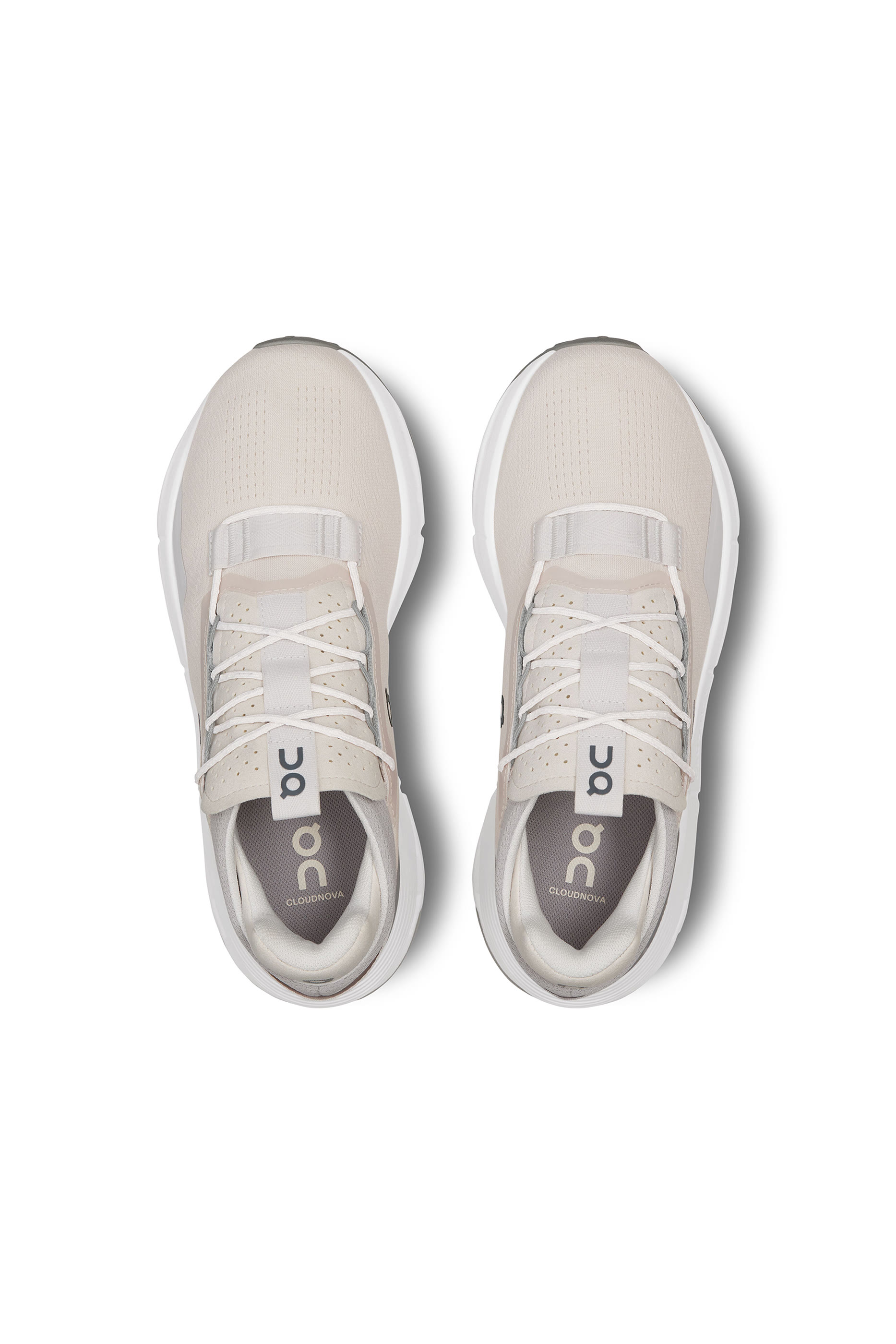 سنيكرز كلاودنوفا 2