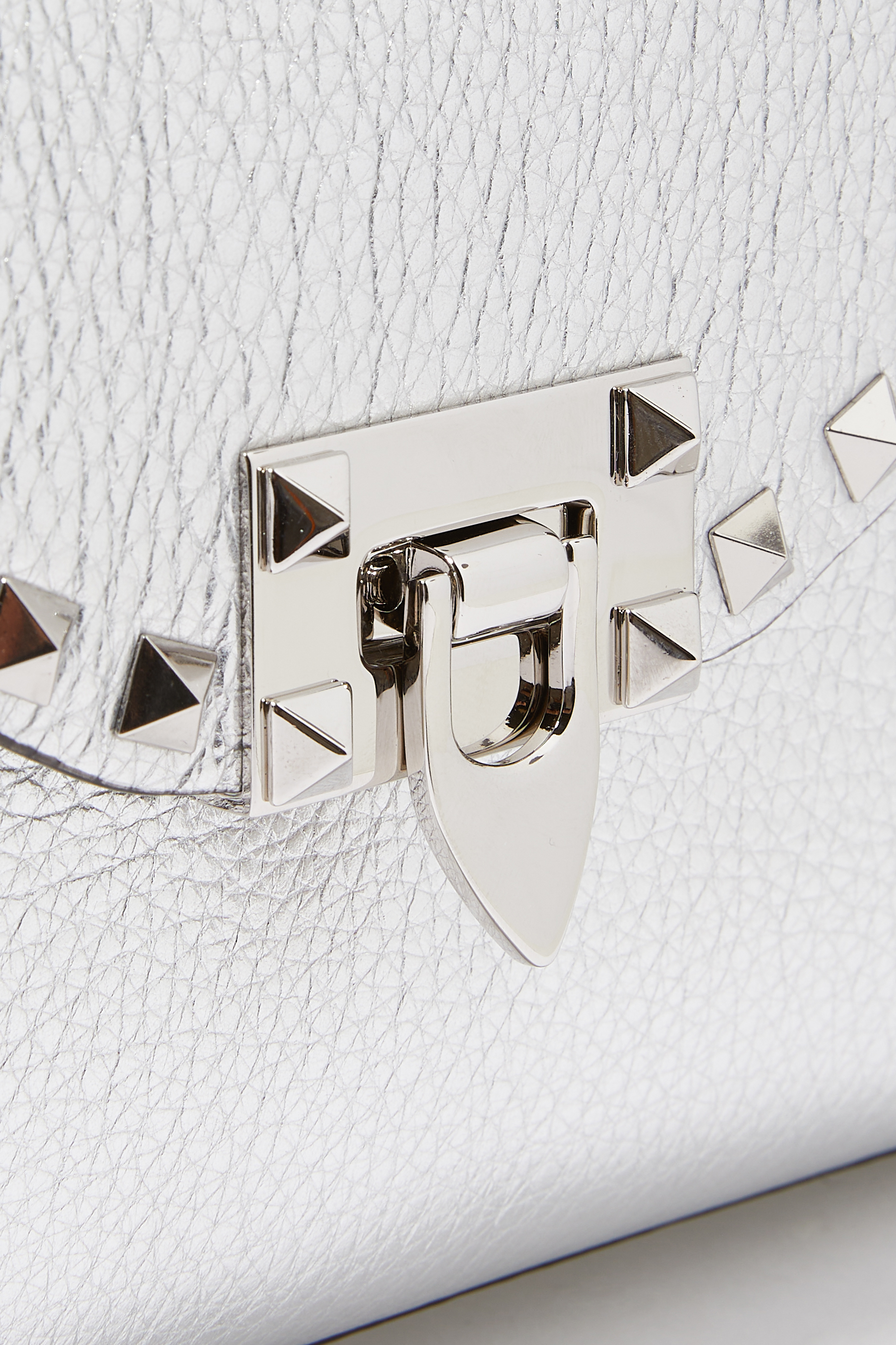 حقيبة كتف بحلي هرمية