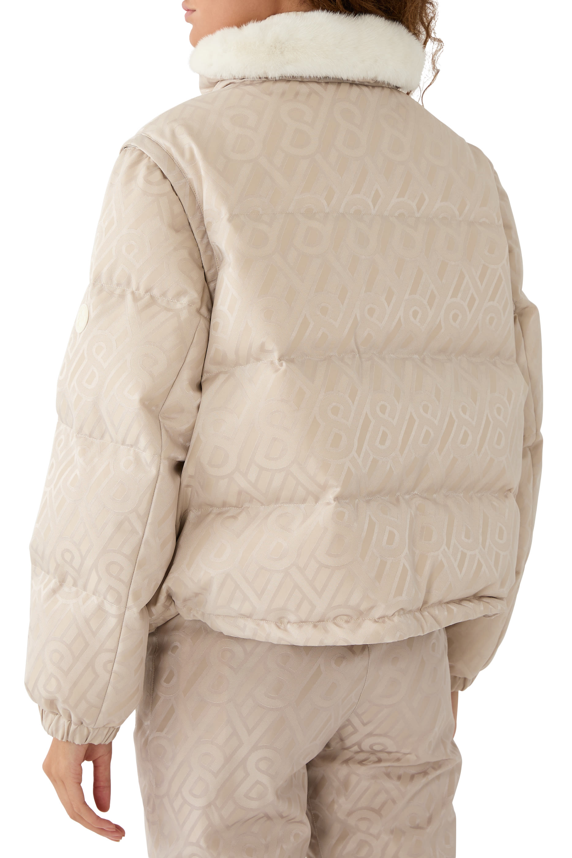 جاكيت تزلج دودون بحروف شعار الماركة