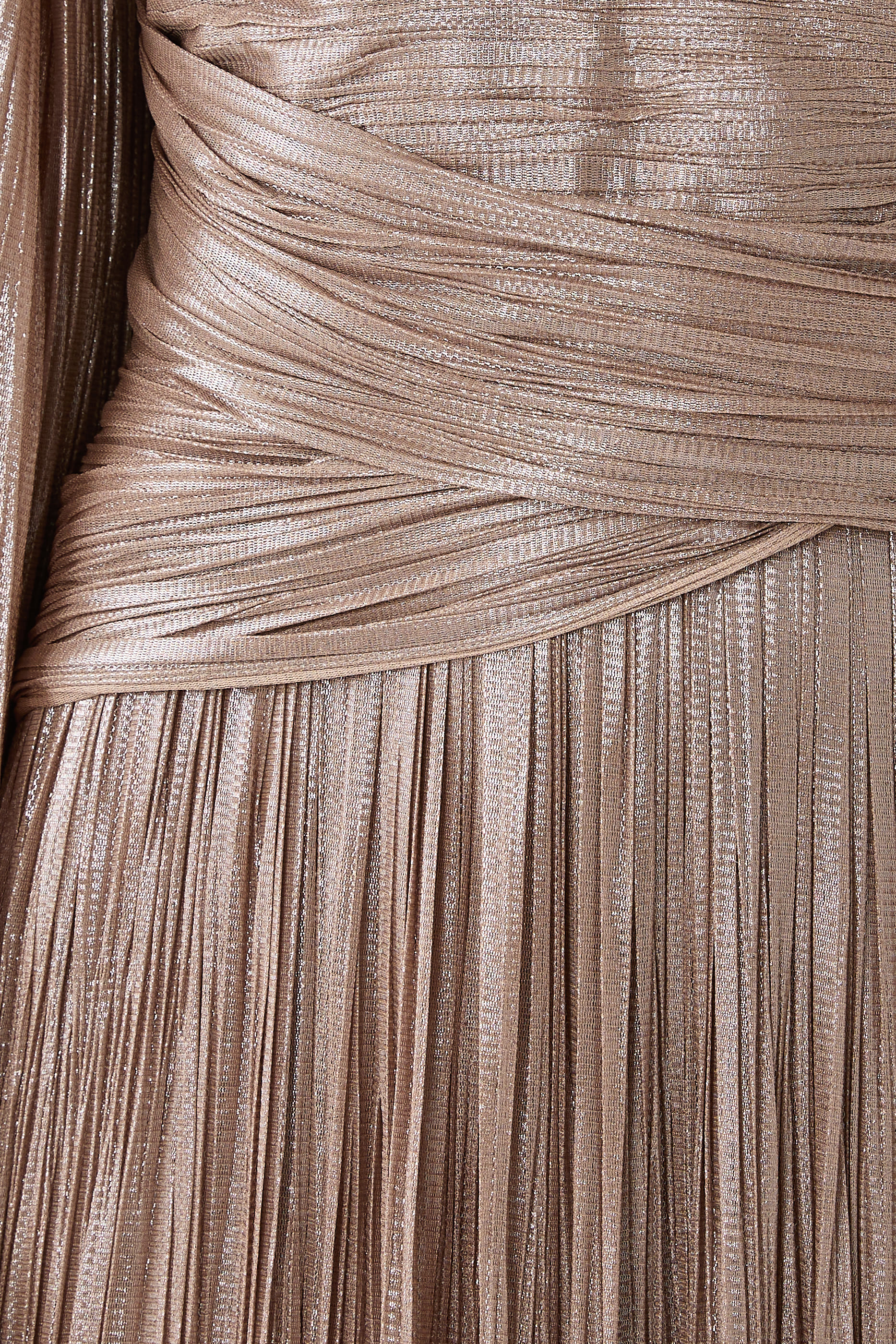 فستان سهرة ألانا