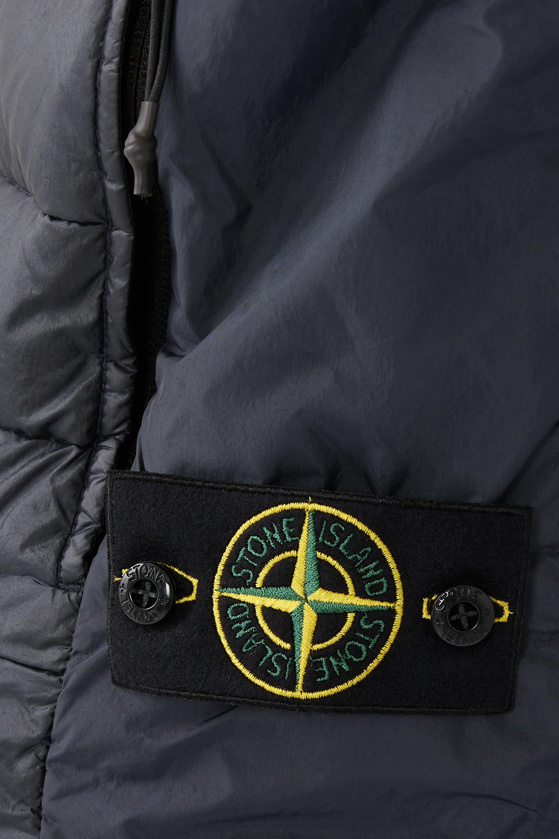 فيست مبطن بزغب خفيف بسحاب