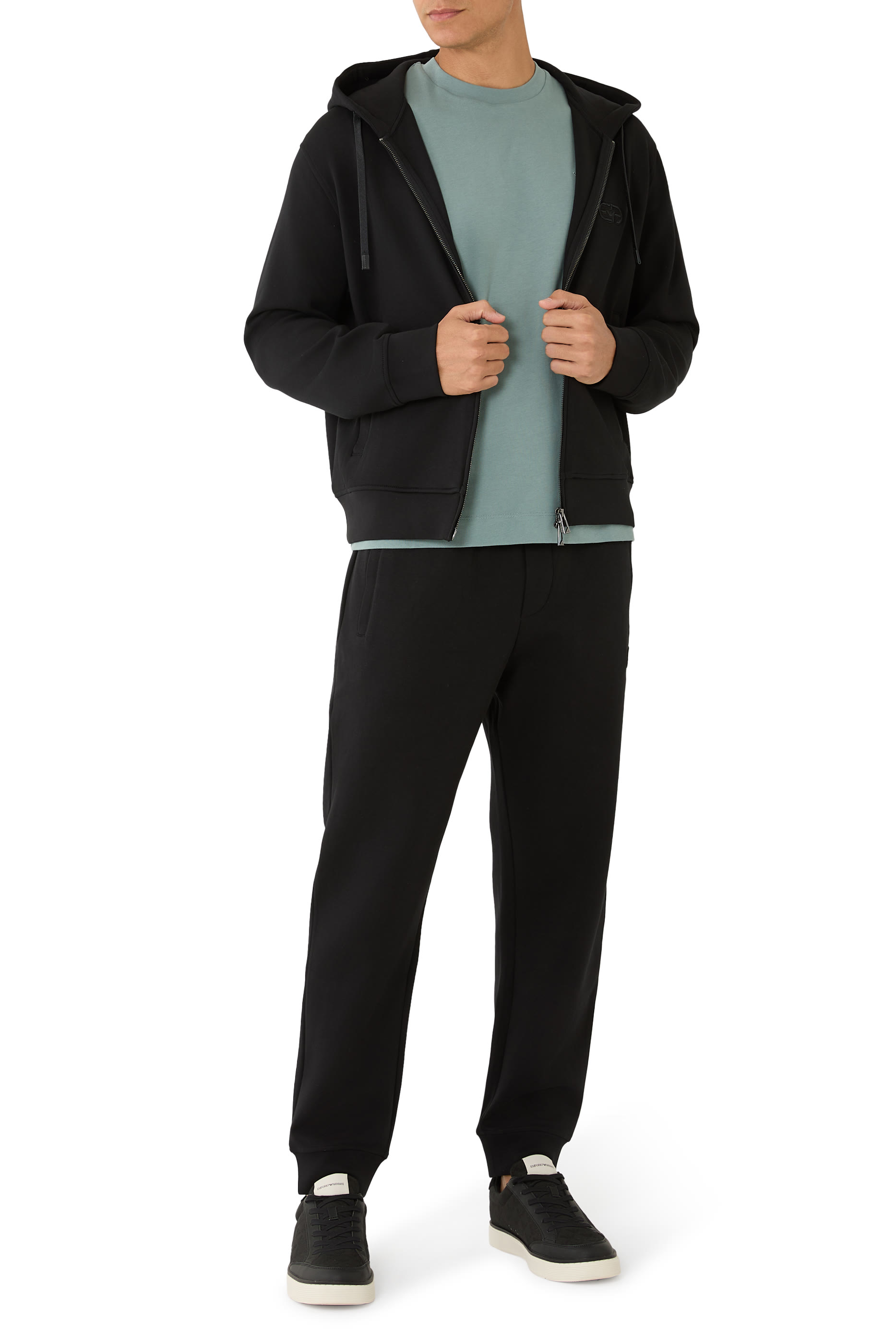 هودي بسحاب وتطريز شعار الماركة