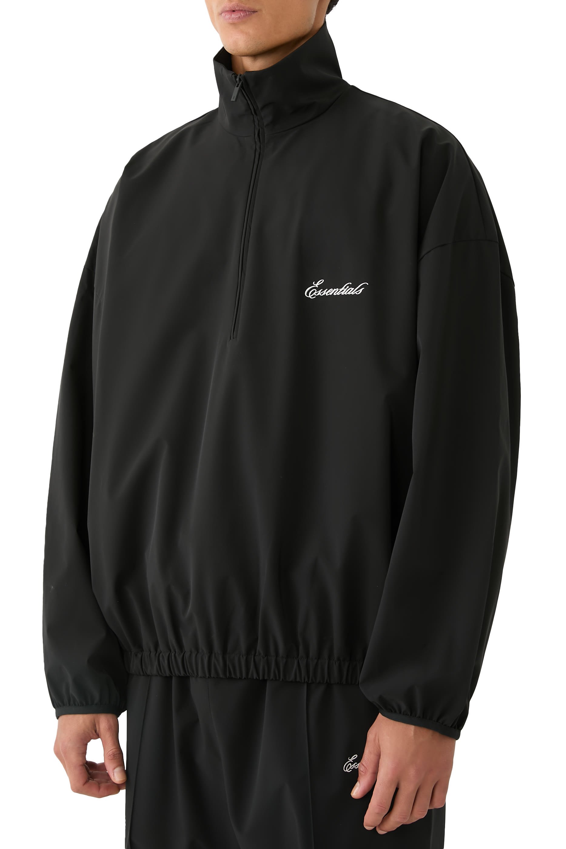 جاكيت رياضي بنصف سحاب نايلون