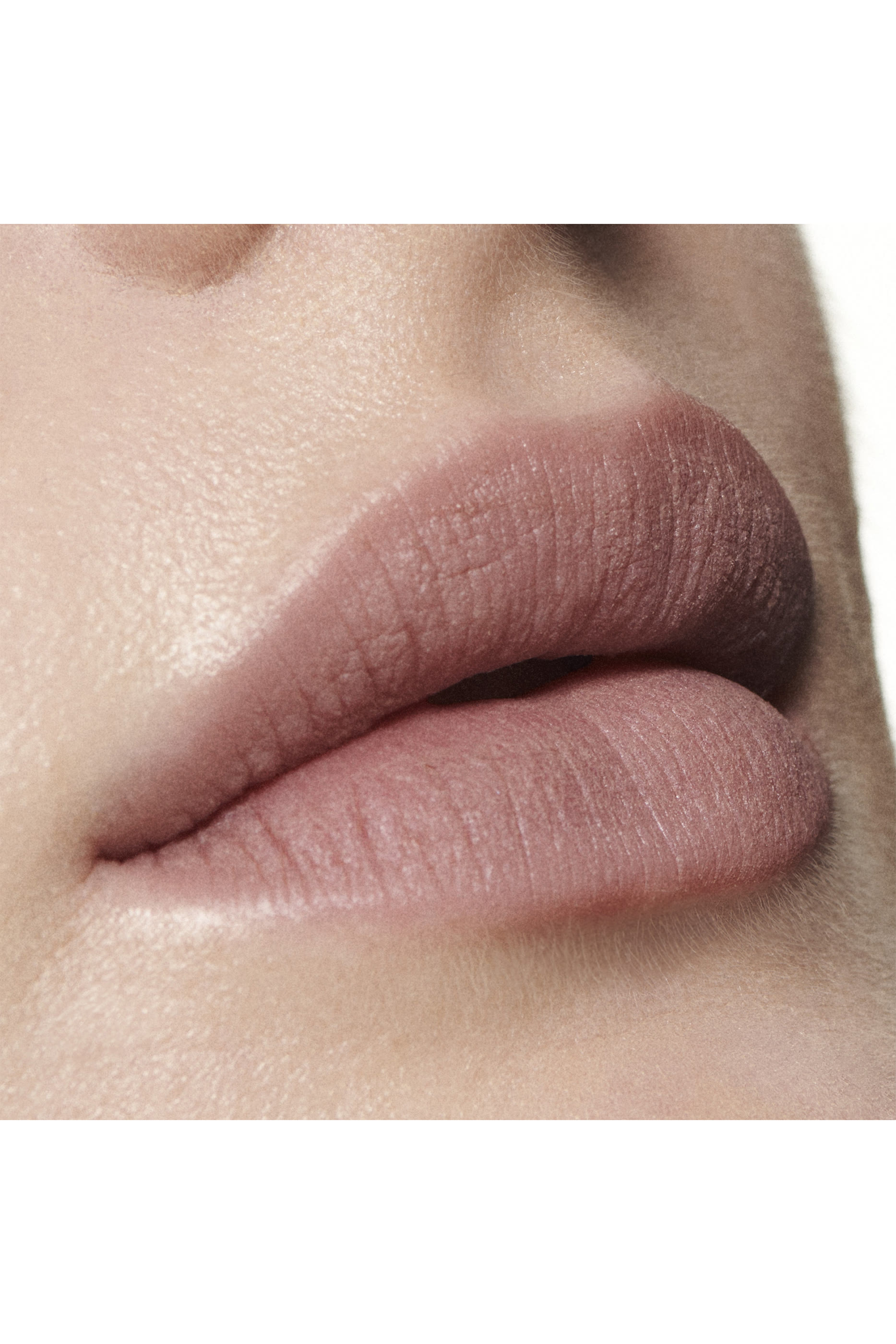 أحمر شفاه باودر كيس سائل